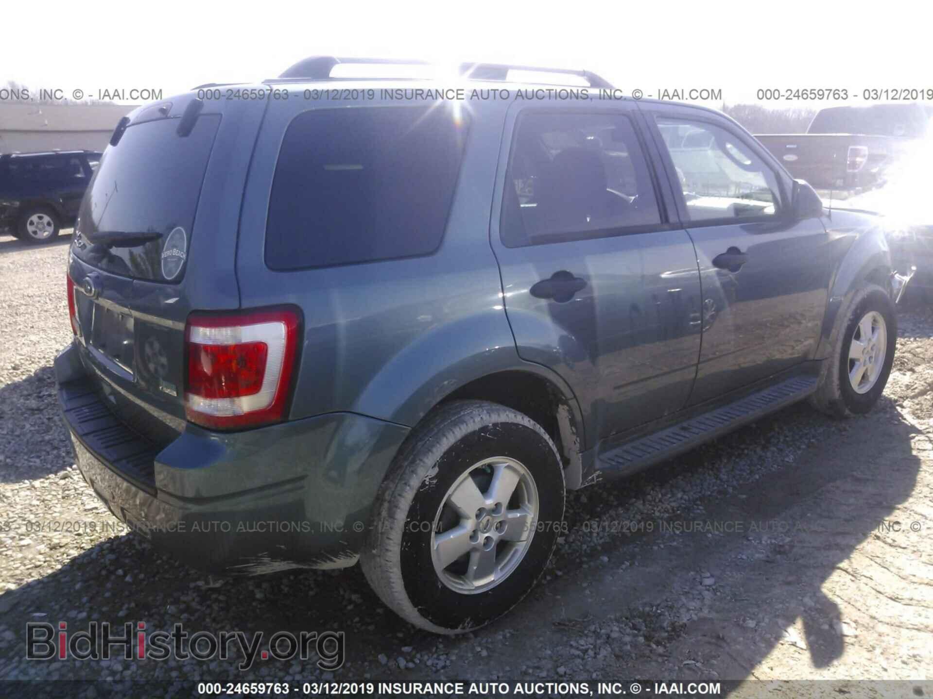 2011 FORD ESCAPE - VIN: 1FMCU0DG6BKA73529 - Фото 4