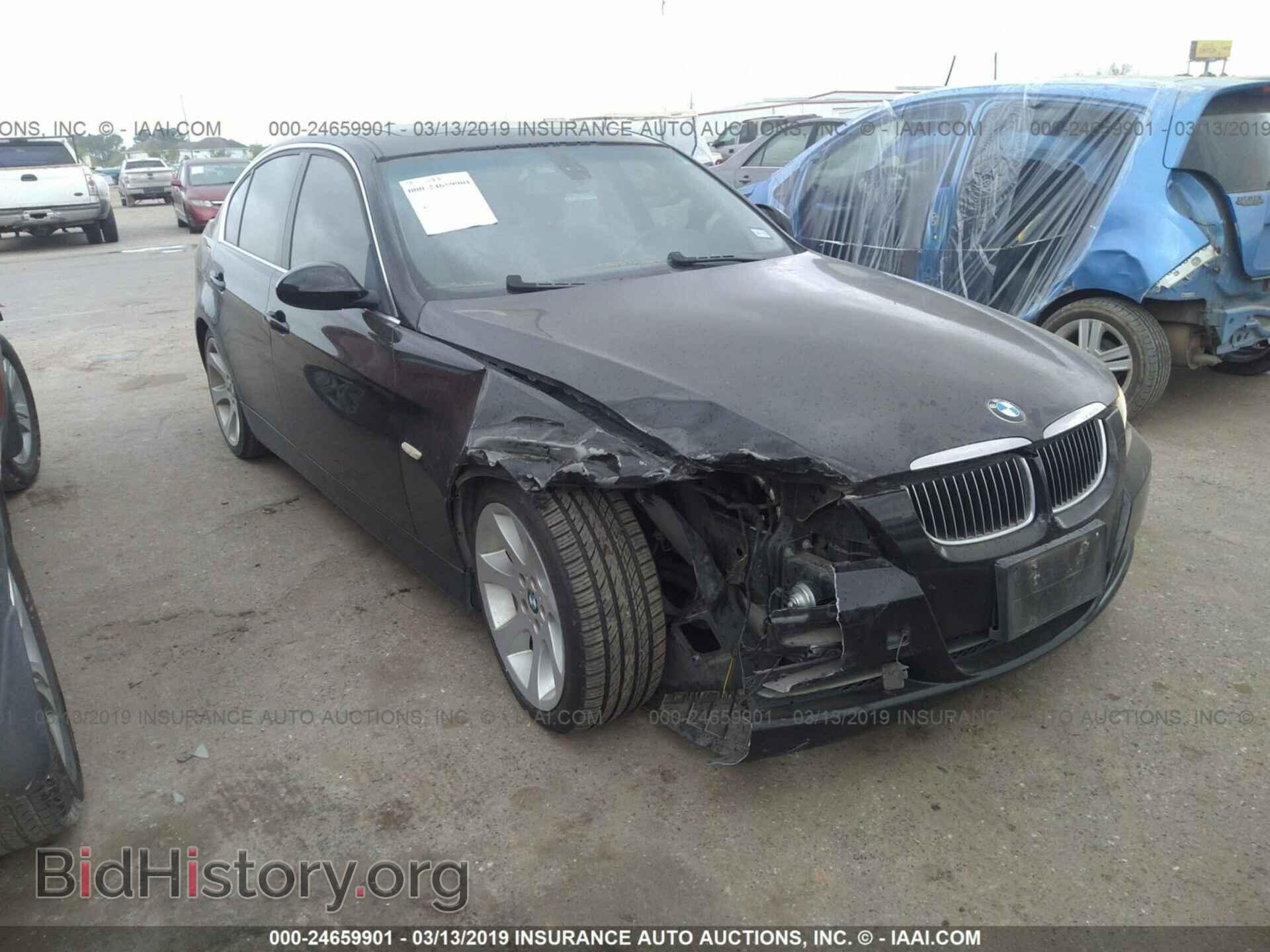 Photo WBAVB33556KS36176 - BMW 330 2006
