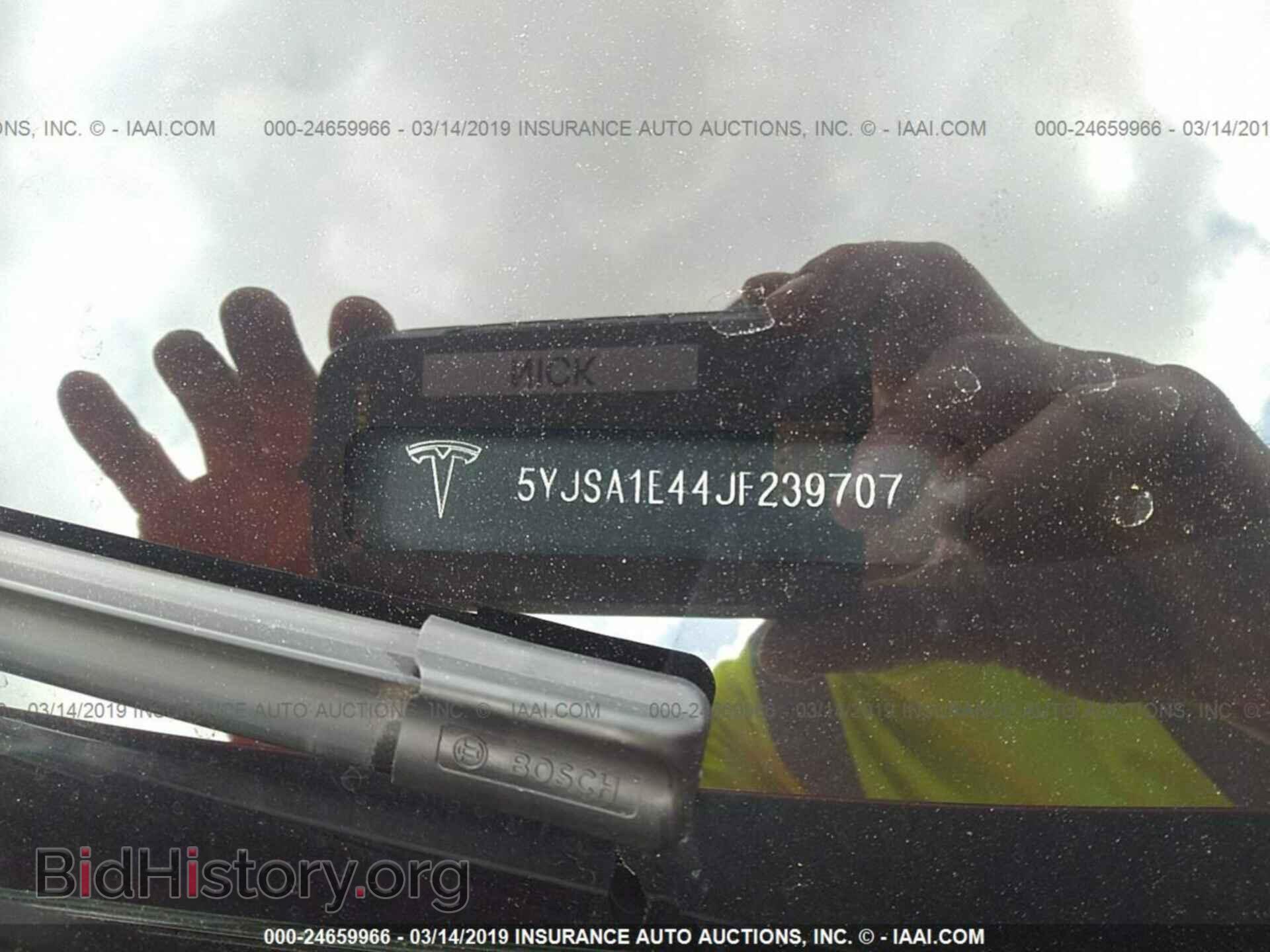 2018 TESLA MODEL S - VIN: 5YJSA1E44JF239707 - Фото 9