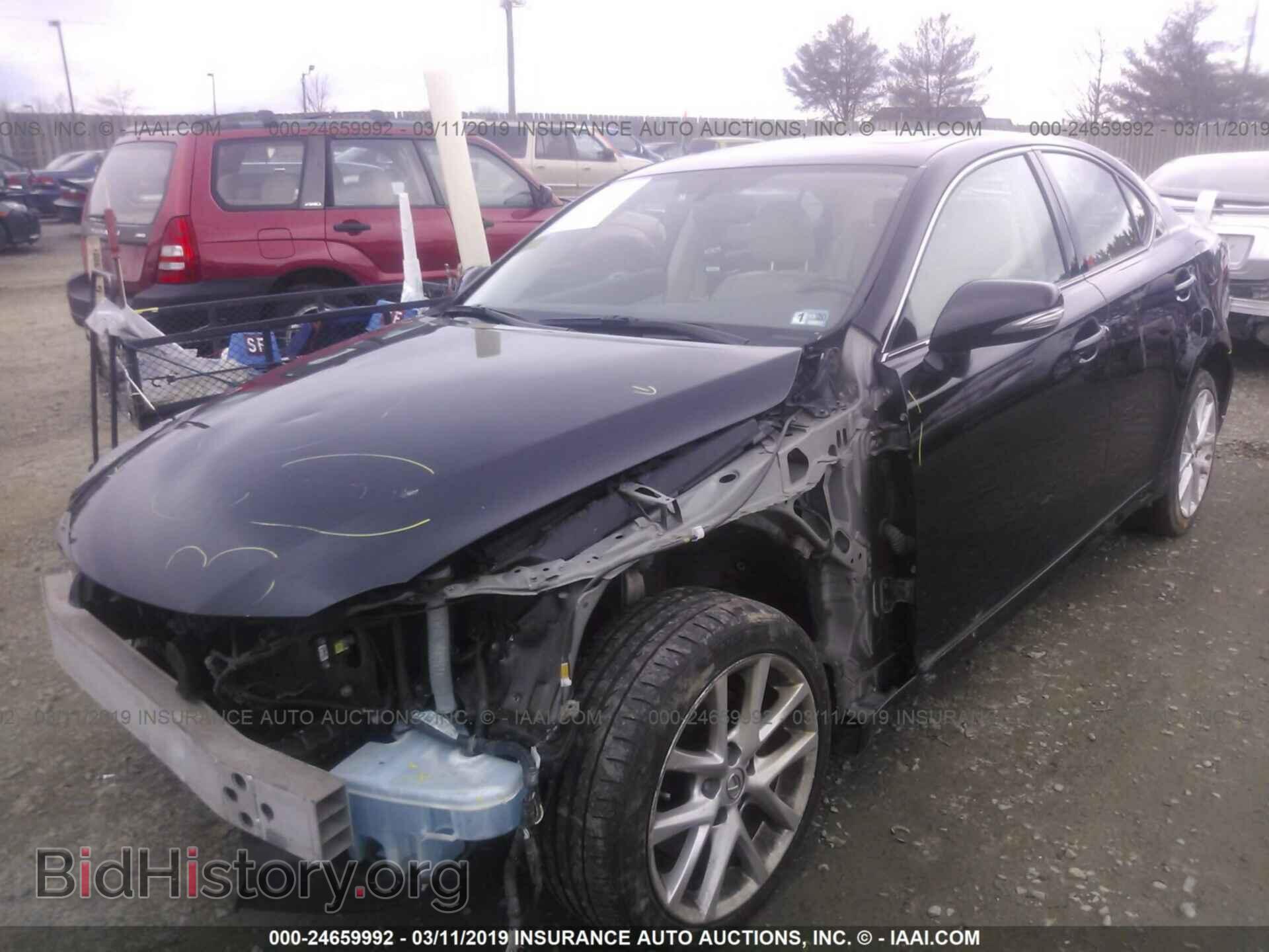 2011 LEXUS IS - VIN: JTHCF5C22B5047234 - Фото 2