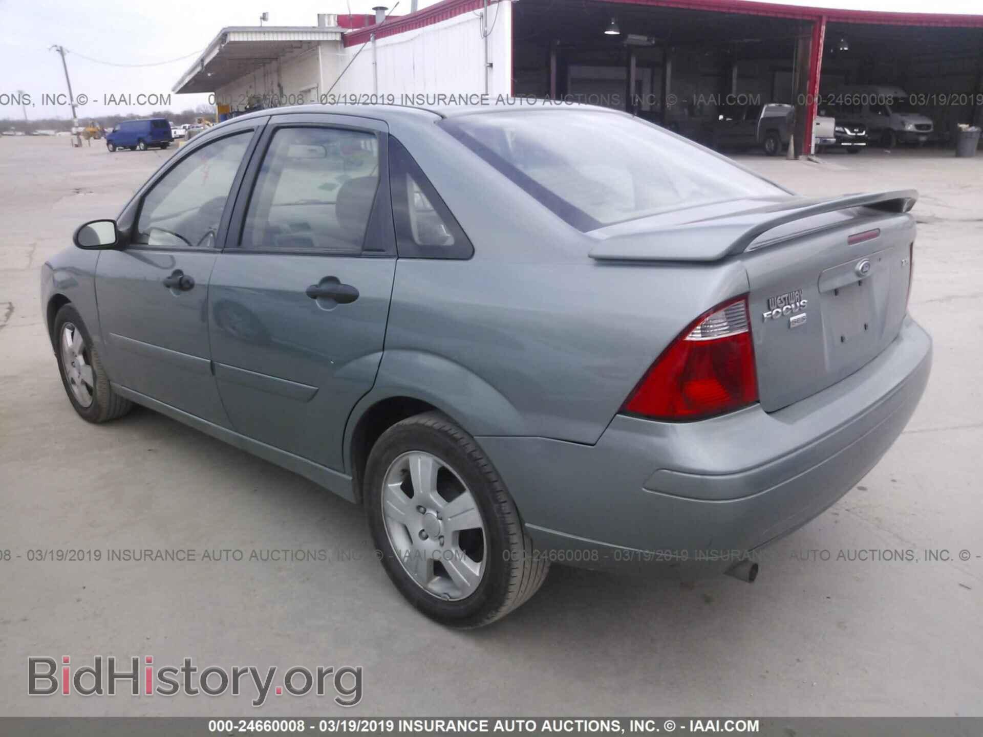 2006 FORD FOCUS - VIN: 1FAFP34N26W117300 - Фото 3