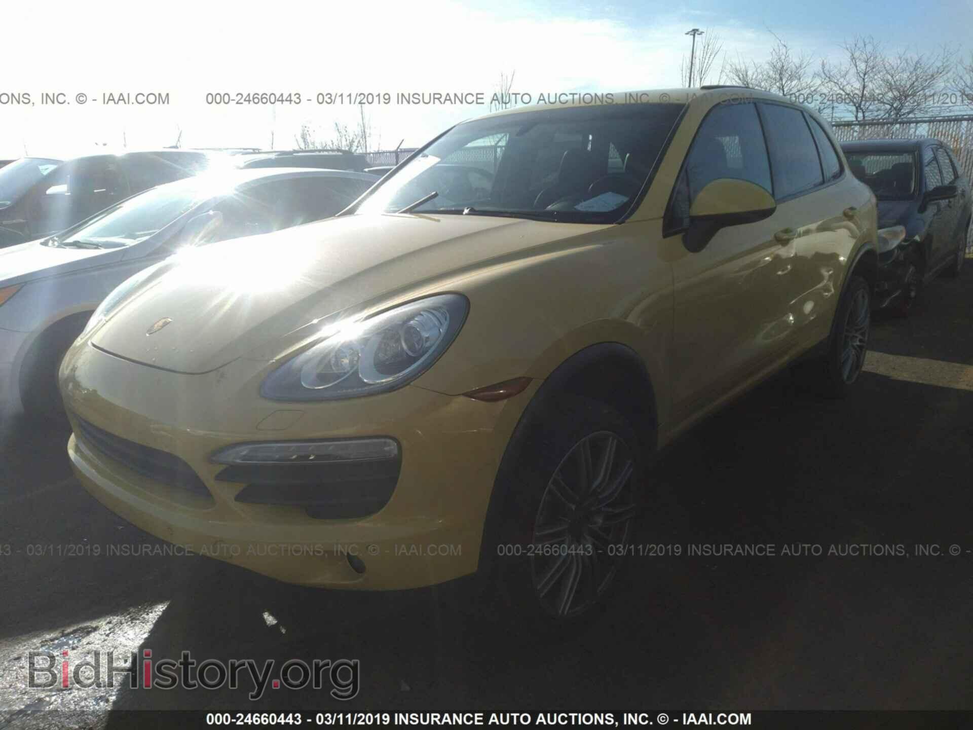 2011 PORSCHE CAYENNE - VIN: WP1AB2A28BLA47464 - Фото 2