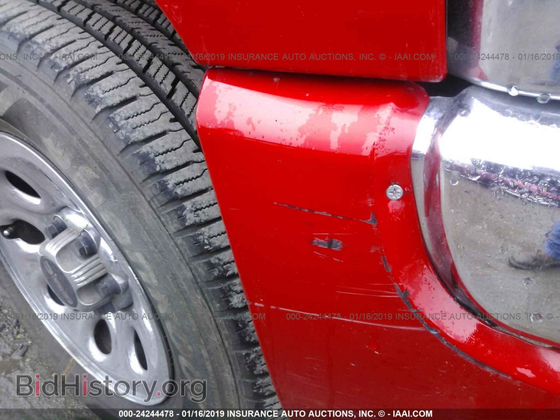 2005 GMC NEW SIERRA - VIN: 2GTEC13T351184161 - Фото 6