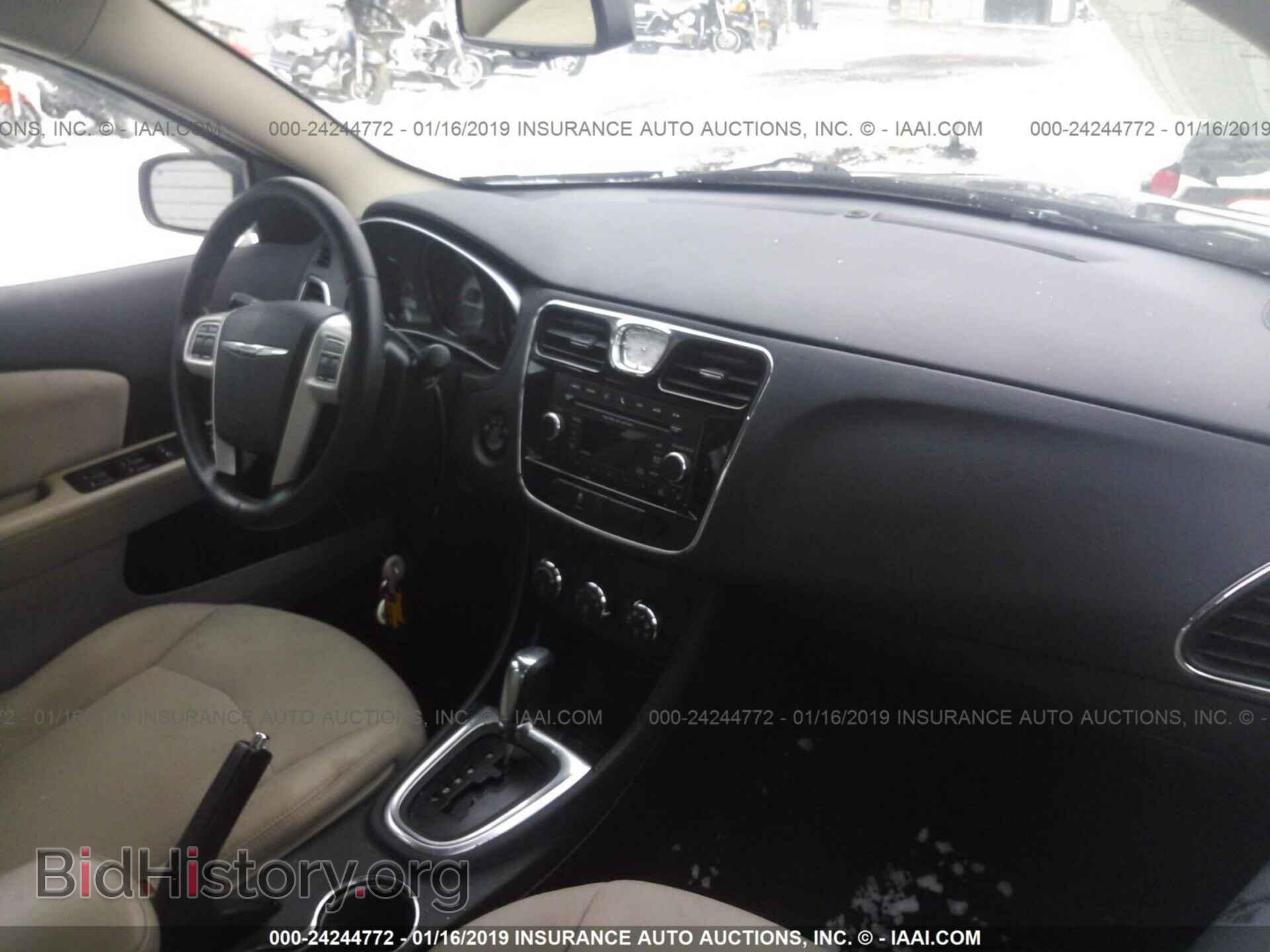 2012 CHRYSLER 200 - VIN: 1C3CCBBB1CN198176 - Фото 5