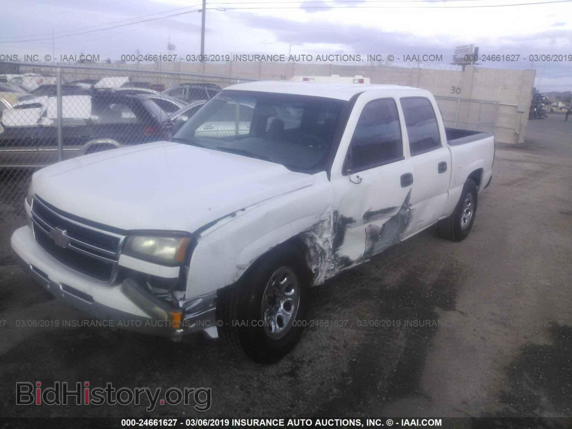 2006 CHEVROLET SILVERADO - VIN: 2GCEC13V061256355 - Фото 2