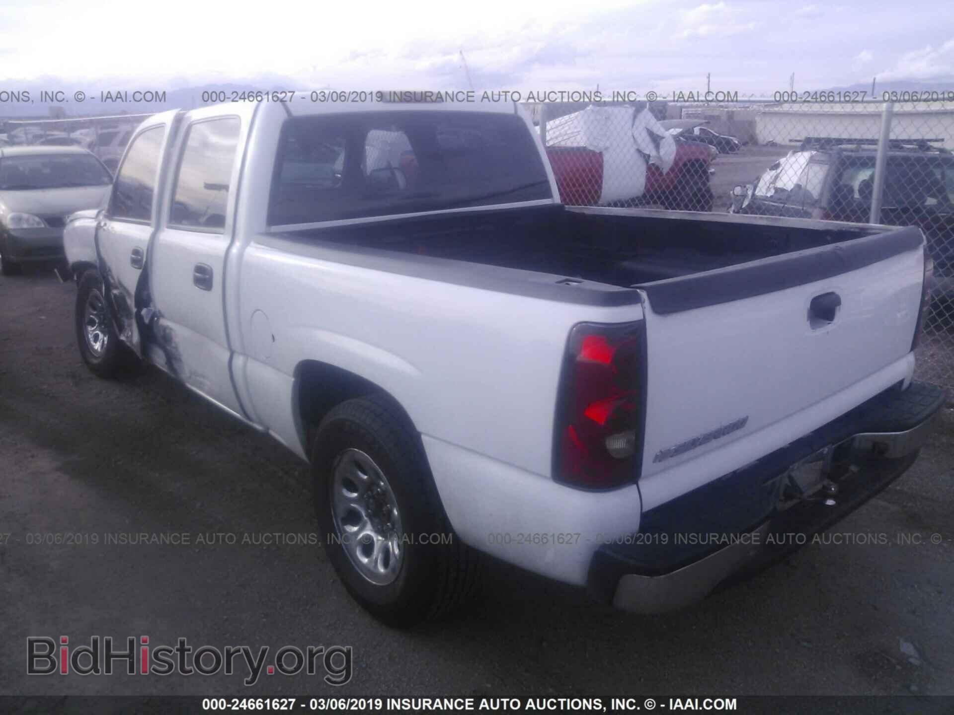 2006 CHEVROLET SILVERADO - VIN: 2GCEC13V061256355 - Фото 3