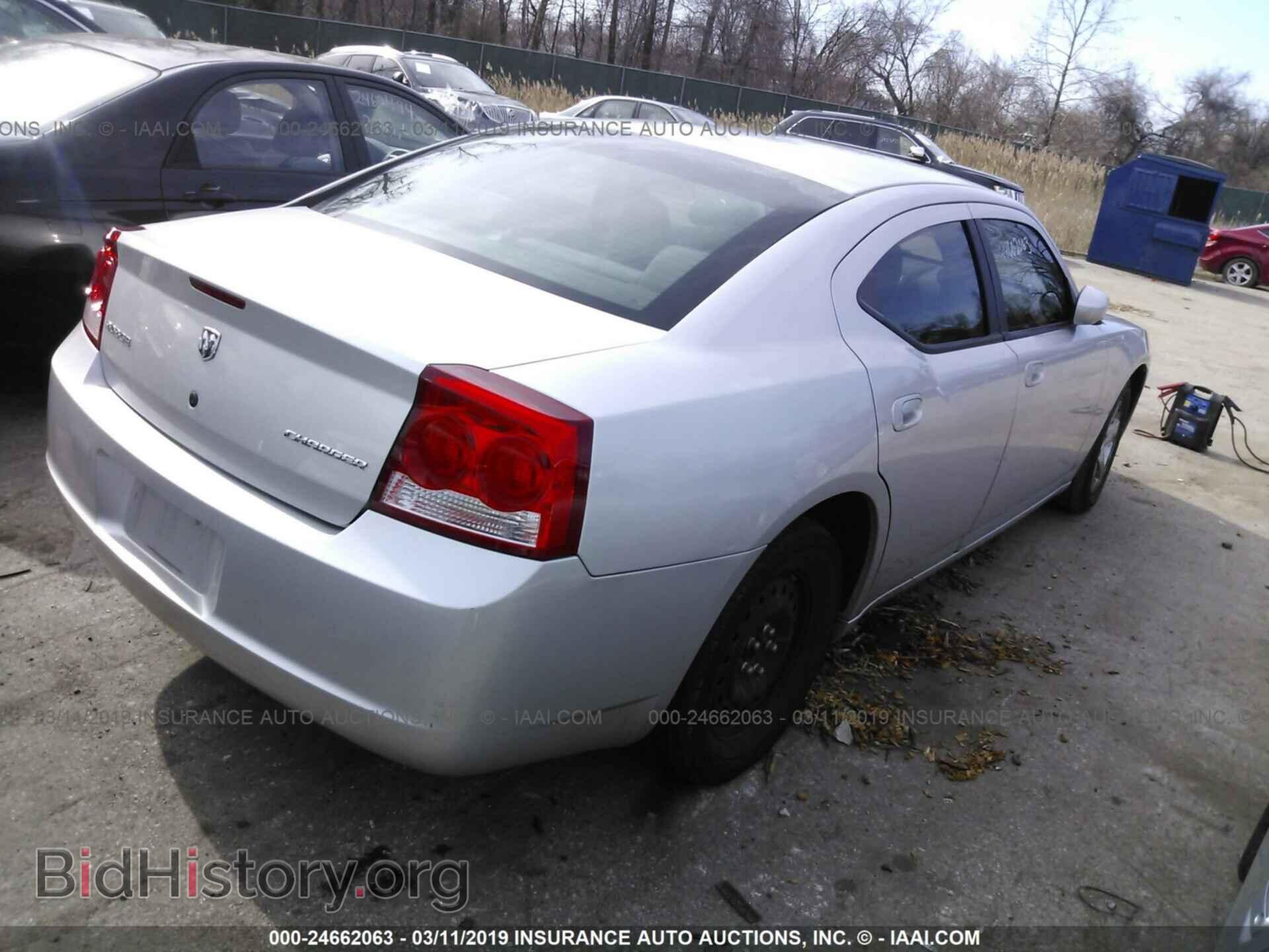 2010 DODGE CHARGER - VIN: 2B3CA4CD7AH223554 - Фото 4