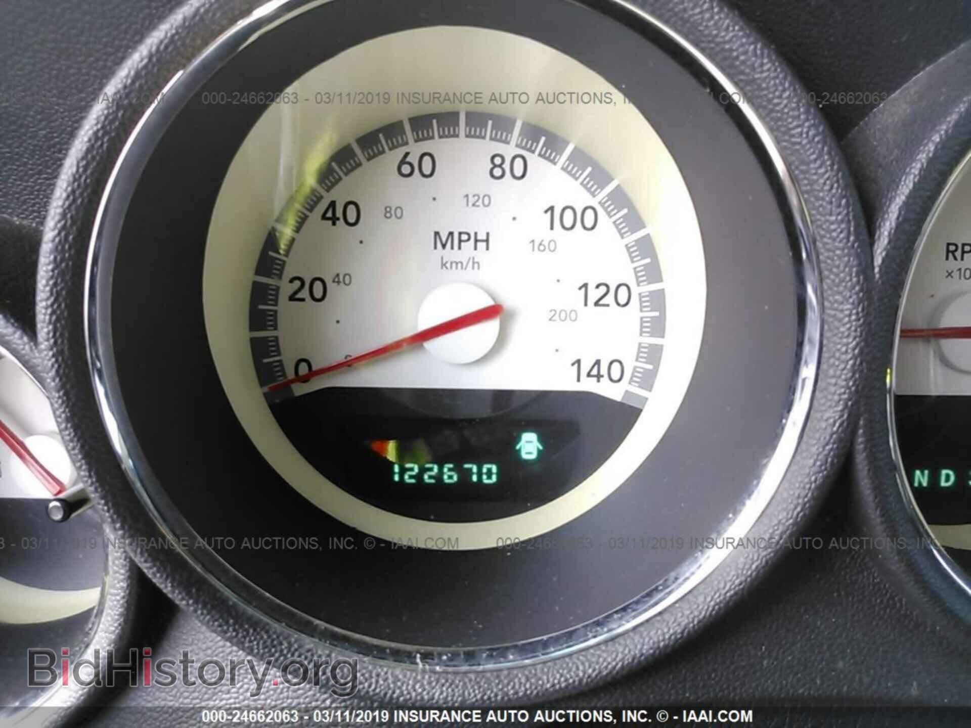 2010 DODGE CHARGER - VIN: 2B3CA4CD7AH223554 - Фото 7