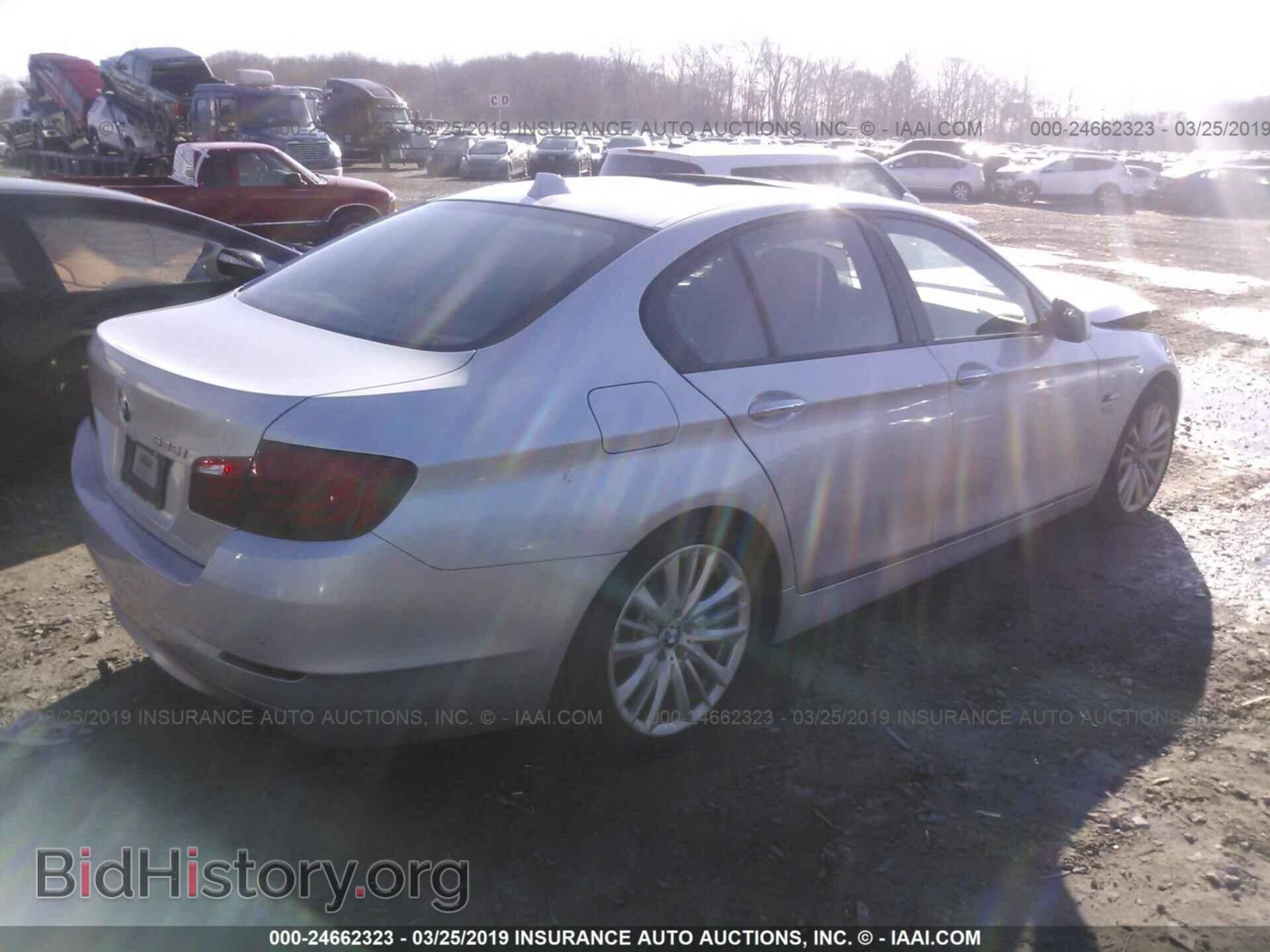 2011 BMW 535 - VIN: WBAFU7C55BC871988 - Фото 4