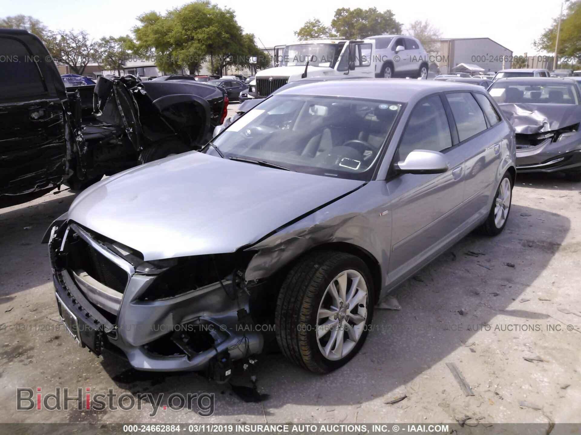 2012 AUDI A3 - VIN: WAUBEAFM7CA032353 - Фото 2