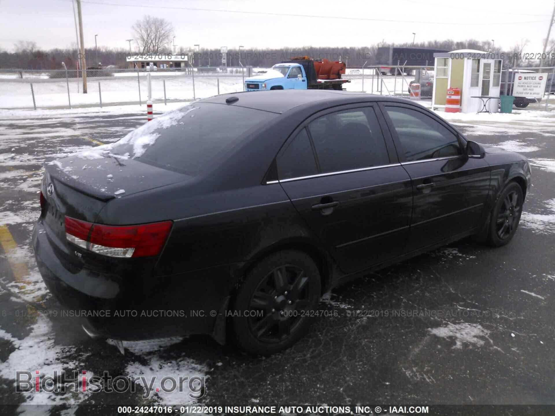 2008 HYUNDAI SONATA - VIN: 5NPEU46F88H338077 - Фото 4