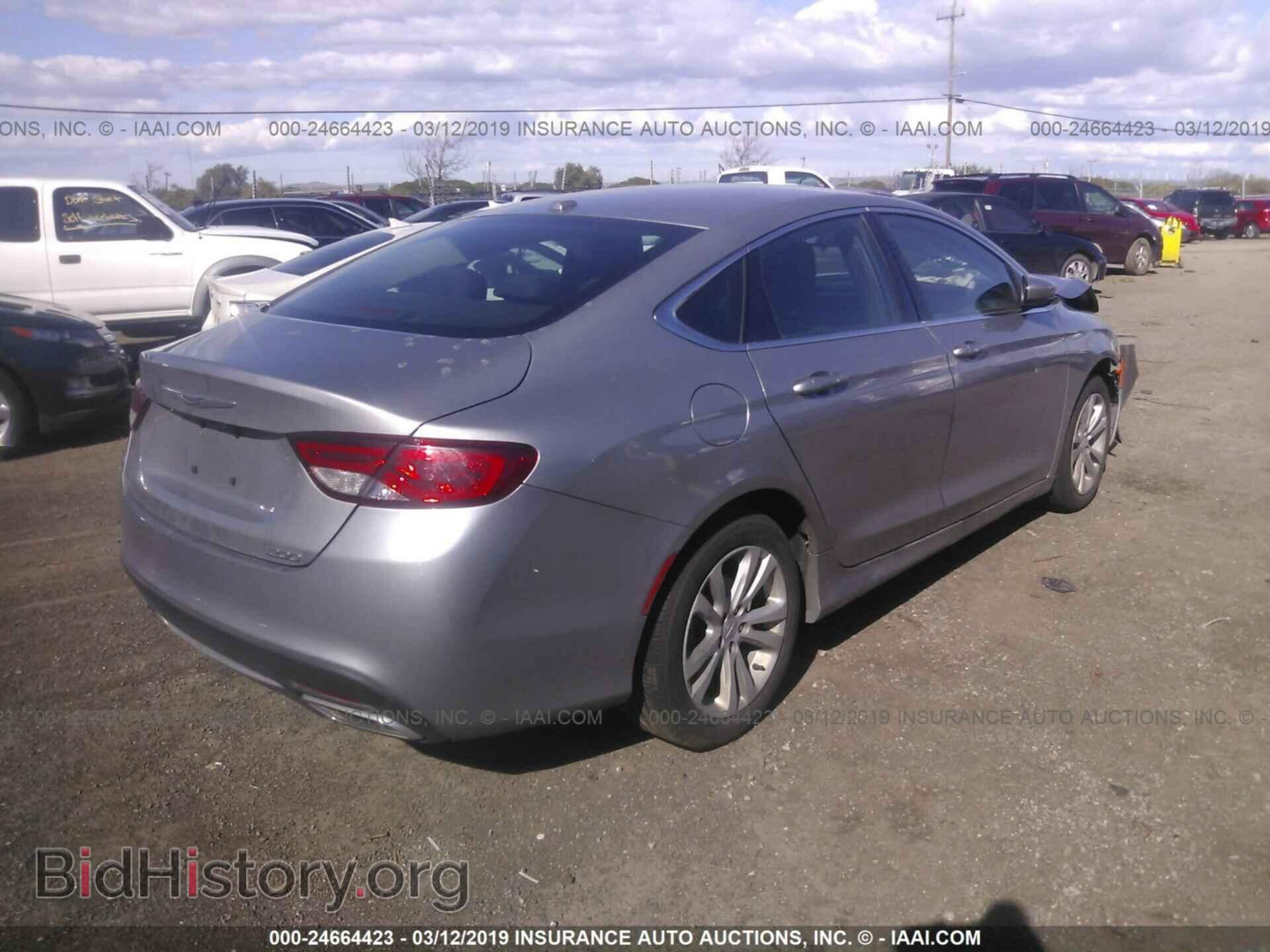 2016 CHRYSLER 200 - VIN: 1C3CCCAG6GN111235 - Photo 4