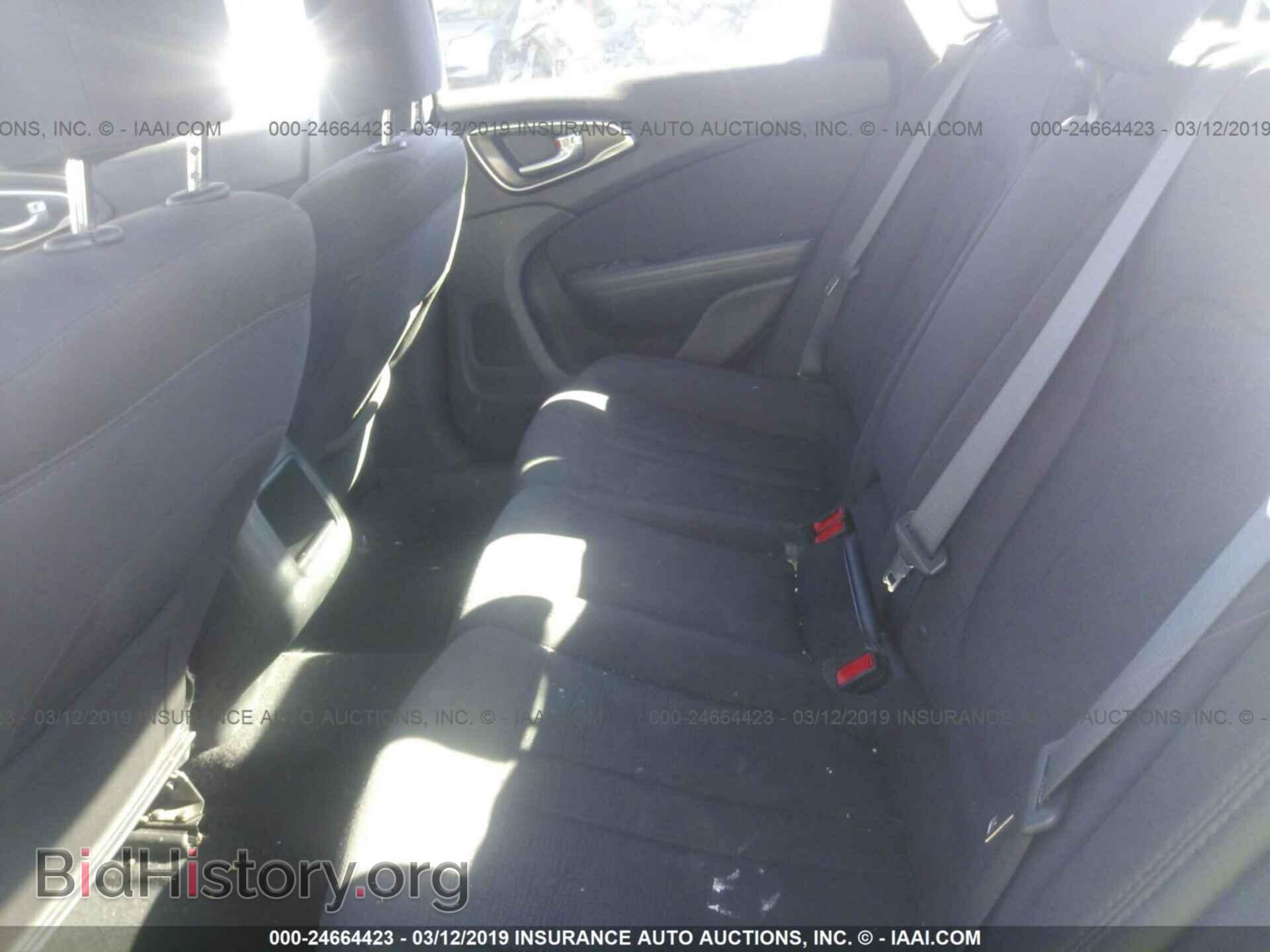 2016 CHRYSLER 200 - VIN: 1C3CCCAG6GN111235 - Photo 8