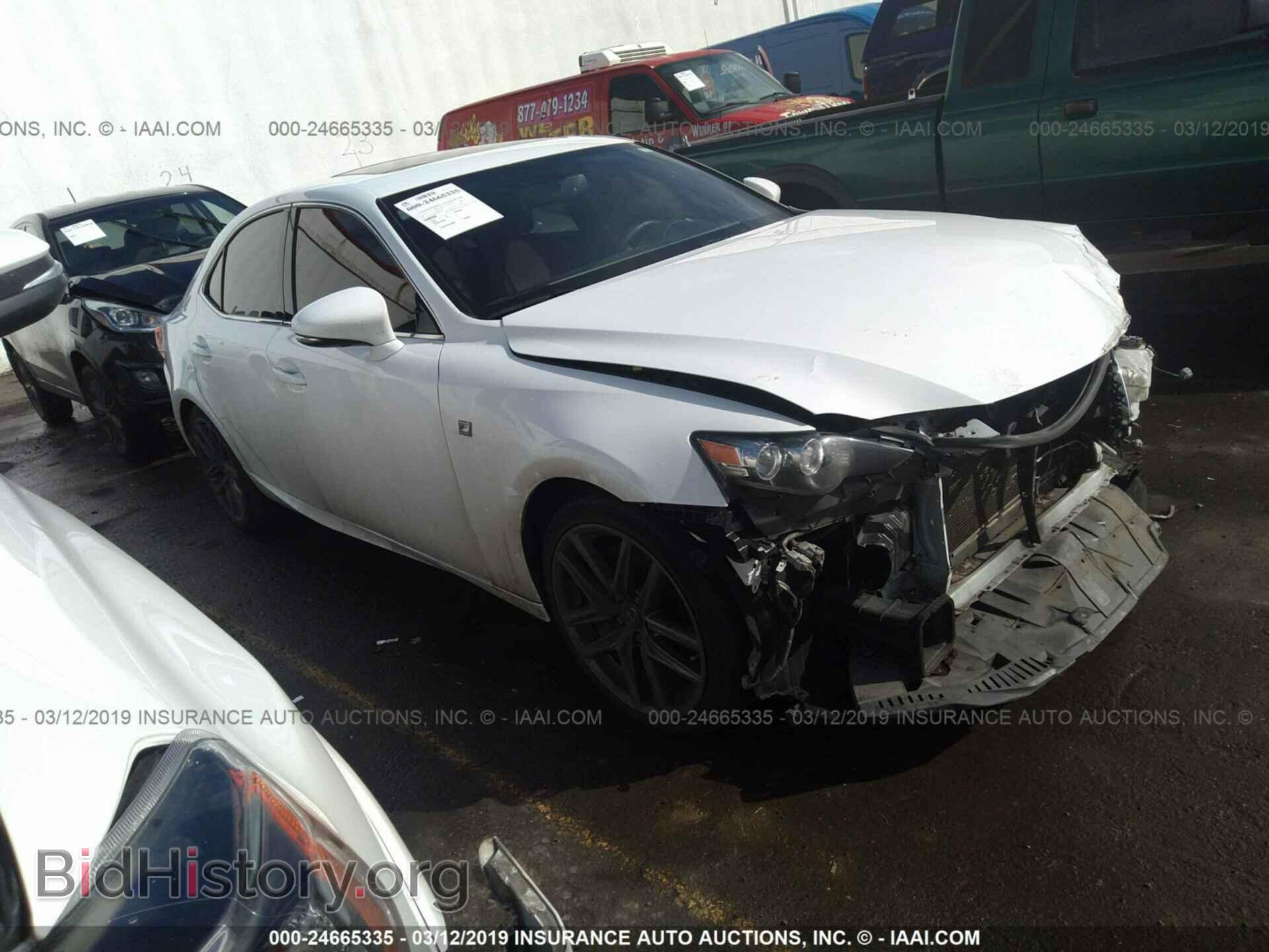 Фотография JTHCE1D24F5008628 - LEXUS IS 2015
