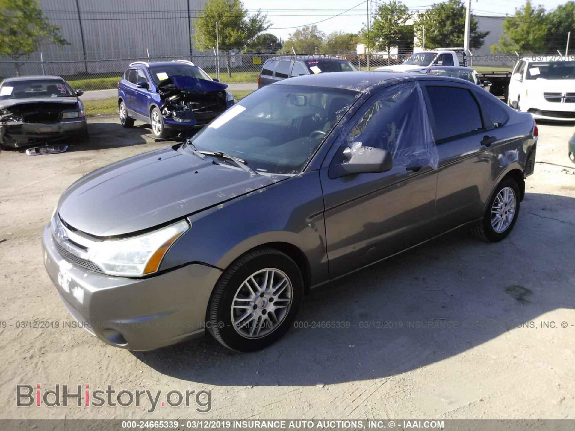 2009 FORD FOCUS - VIN: 1FAHP35N29W225041 - Photo 2