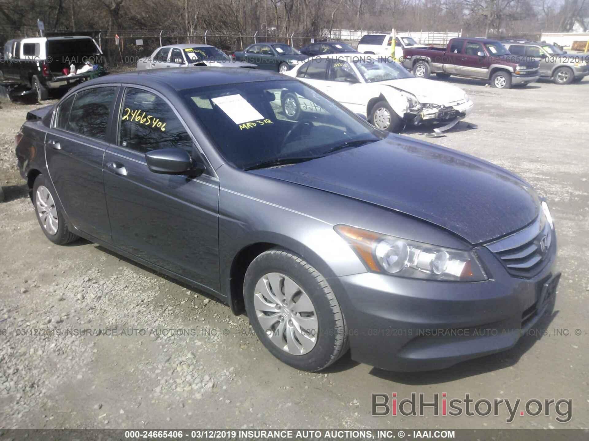 Photo 1HGCP2F34CA222403 - HONDA ACCORD 2012