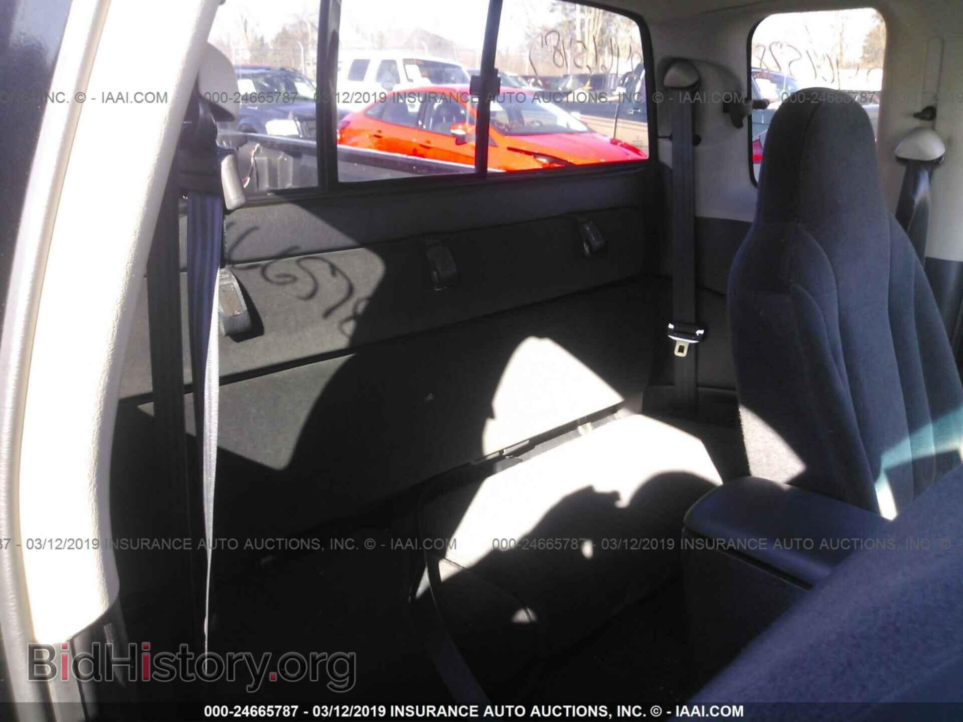 2004 DODGE DAKOTA - VIN: 1D7HG42N04S665219 - Фото 8