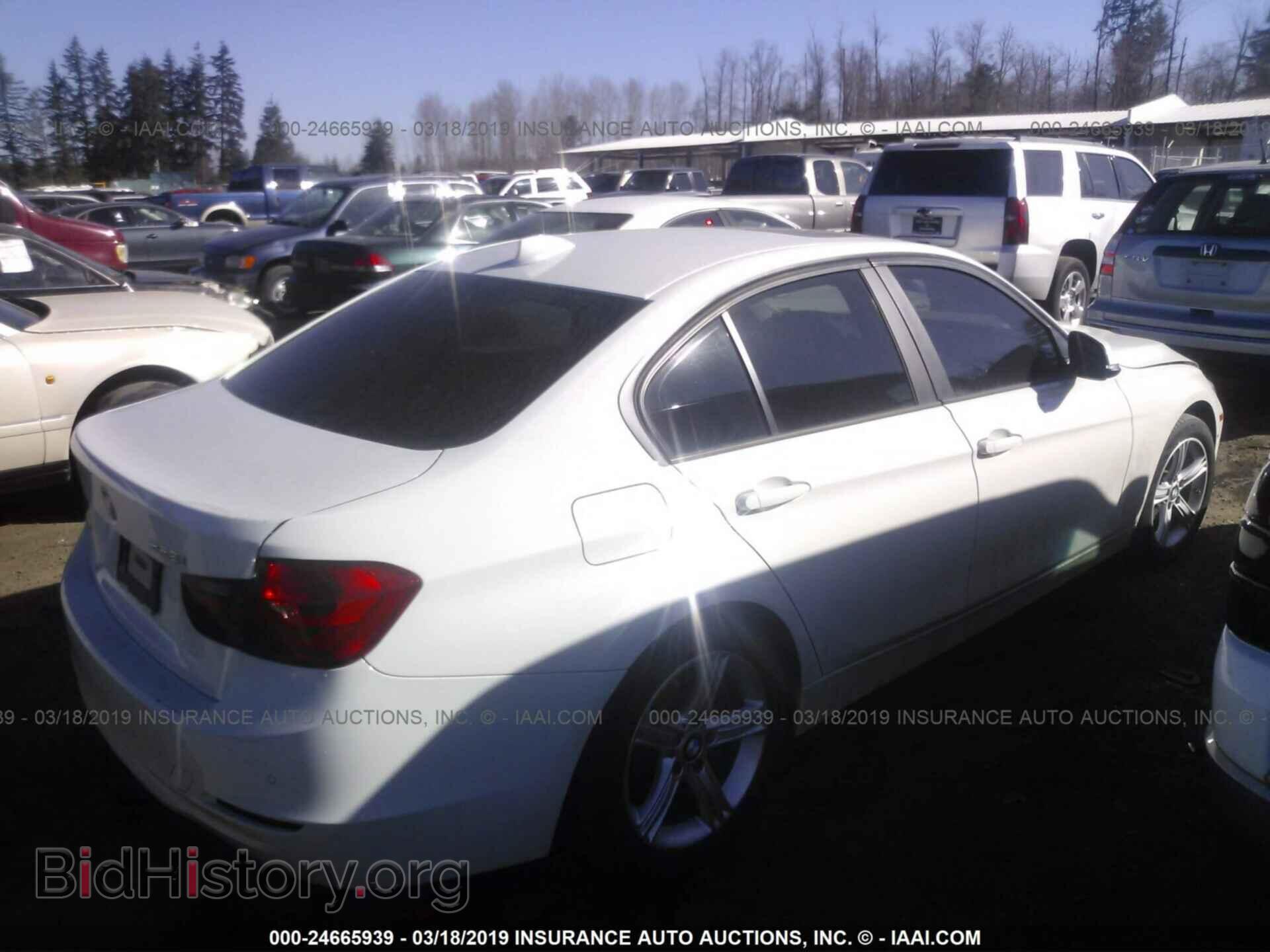 2013 BMW 328 - VIN: WBA3A5G55DNP24202 - Фото 4