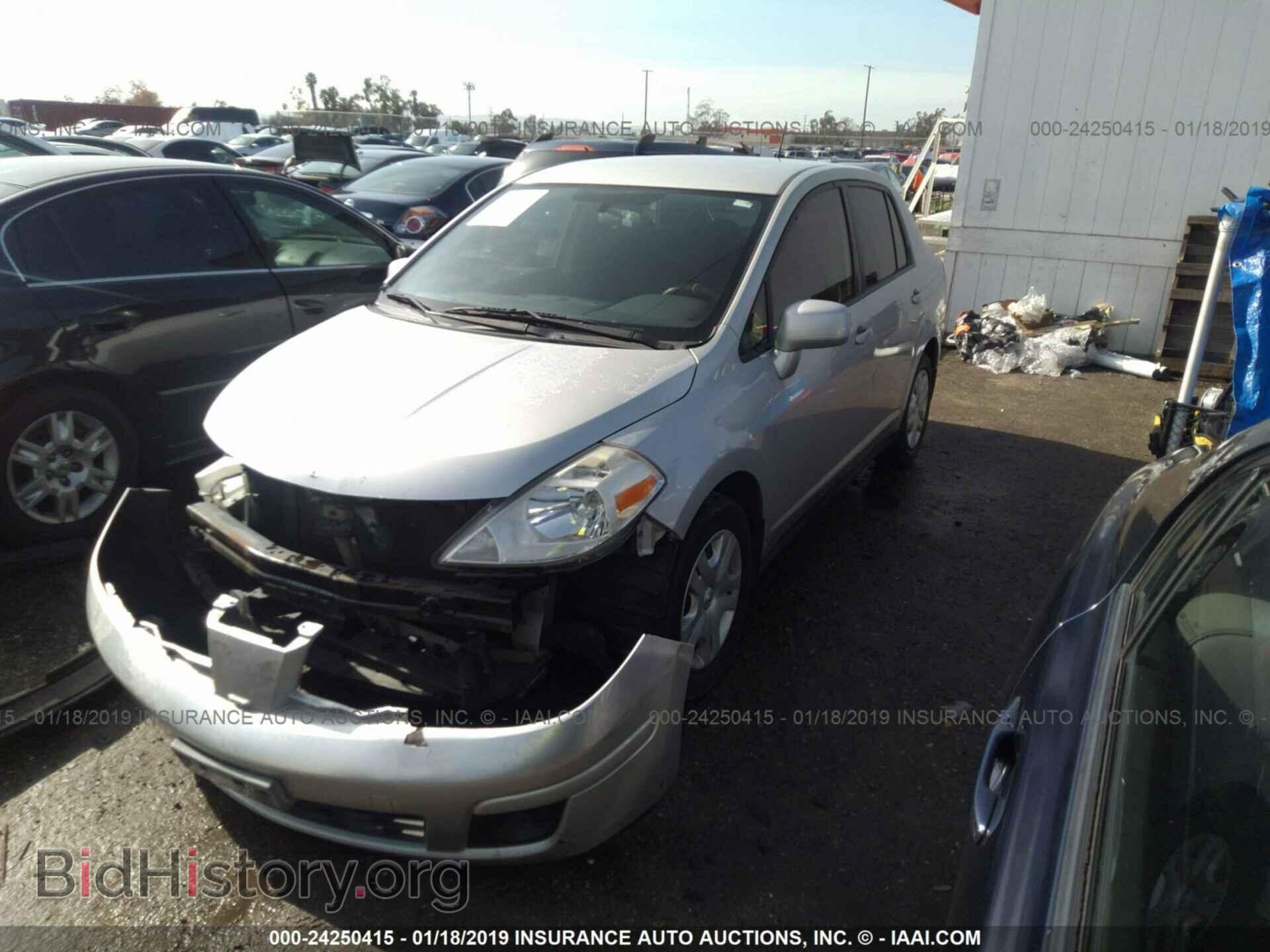 2011 NISSAN VERSA - VIN: 3N1BC1AP4BL424453 - Фото 2