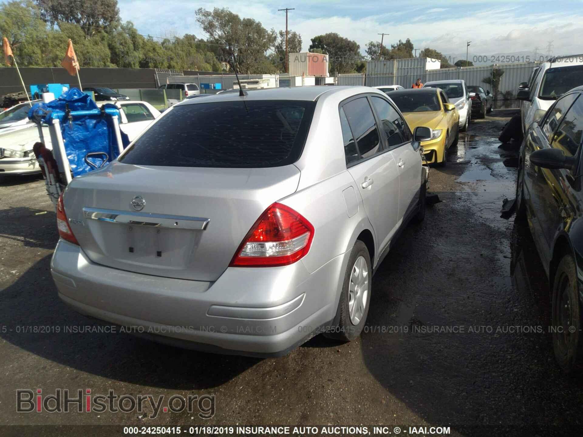 2011 NISSAN VERSA - VIN: 3N1BC1AP4BL424453 - Фото 4