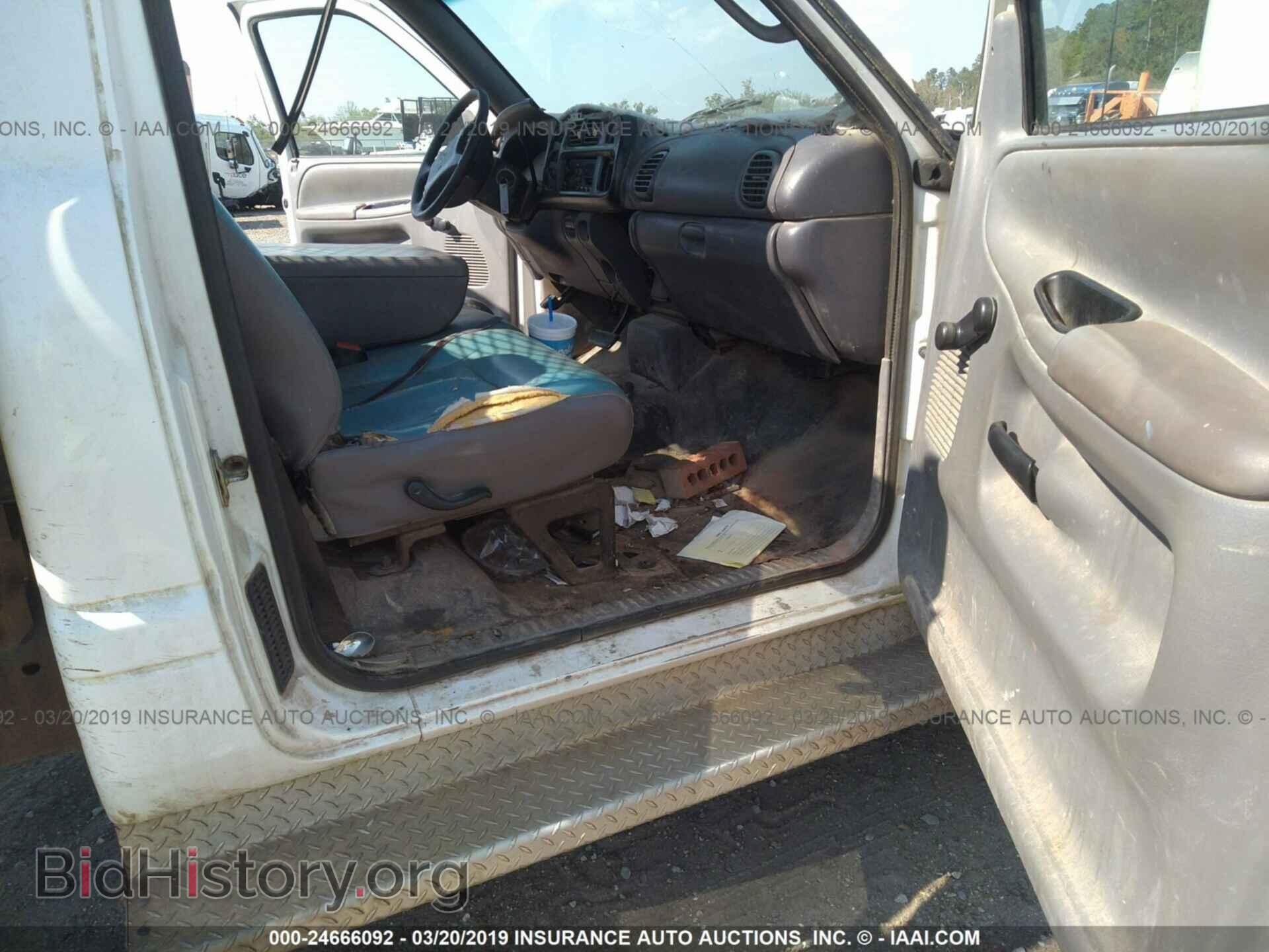 2000 DODGE RAM 3500 - VIN: 3B6MC3658YM204779 - Photo 5