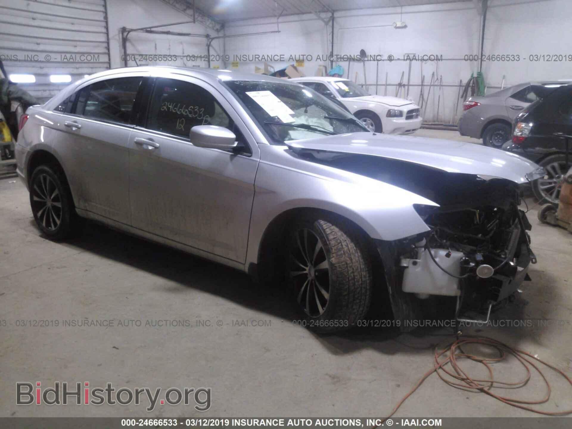 Фотография 1C3CCBBG8CN306630 - CHRYSLER 200 2012