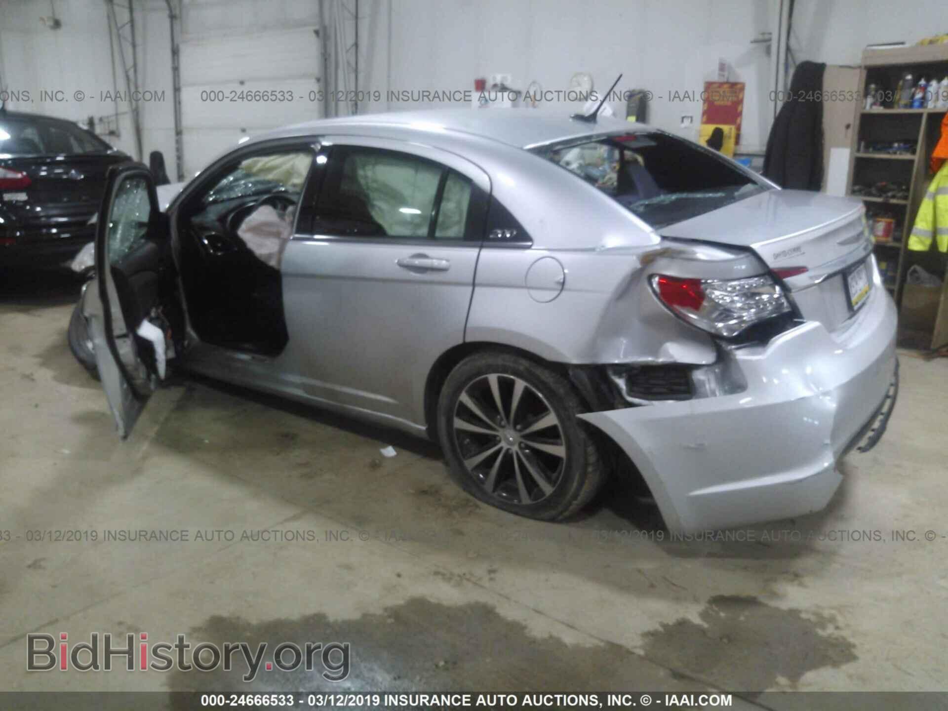 2012 CHRYSLER 200 - VIN: 1C3CCBBG8CN306630 - Фото 3