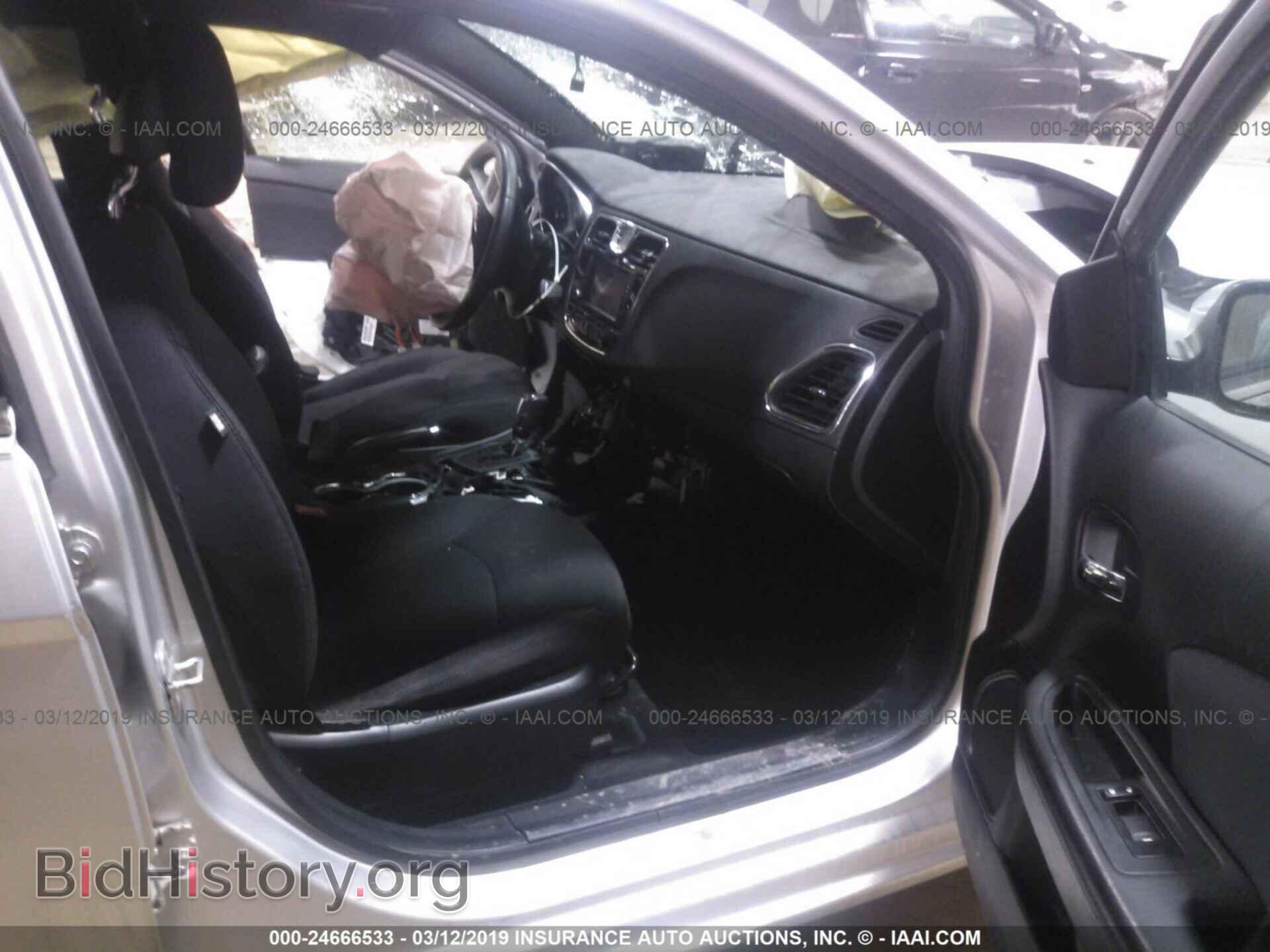 2012 CHRYSLER 200 - VIN: 1C3CCBBG8CN306630 - Фото 5