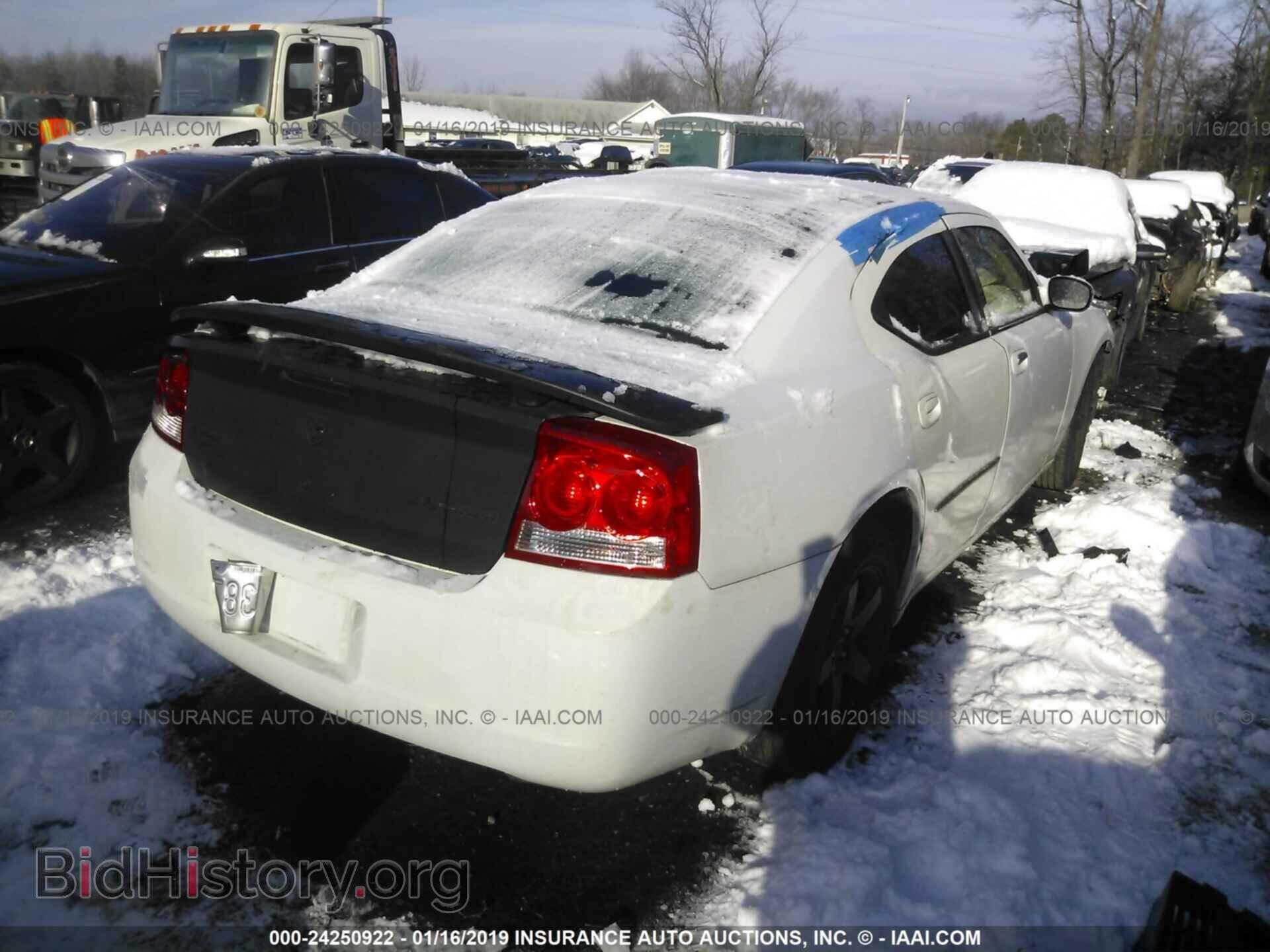 2010 DODGE CHARGER - VIN: 2B3CA4CD3AH305894 - Фото 4