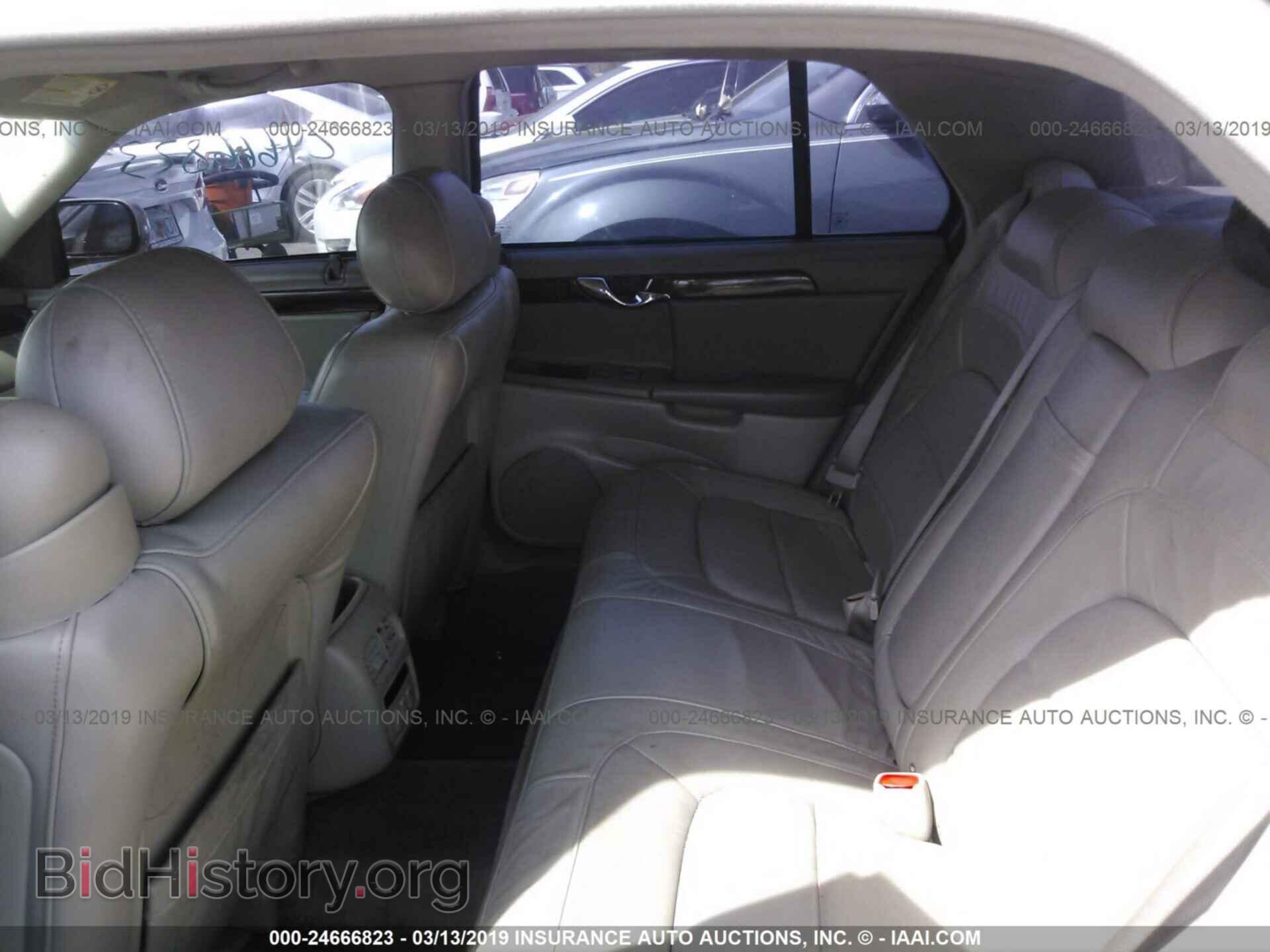 2004 CADILLAC DEVILLE - VIN: 1G6KD54Y04U118593 - Photo 8