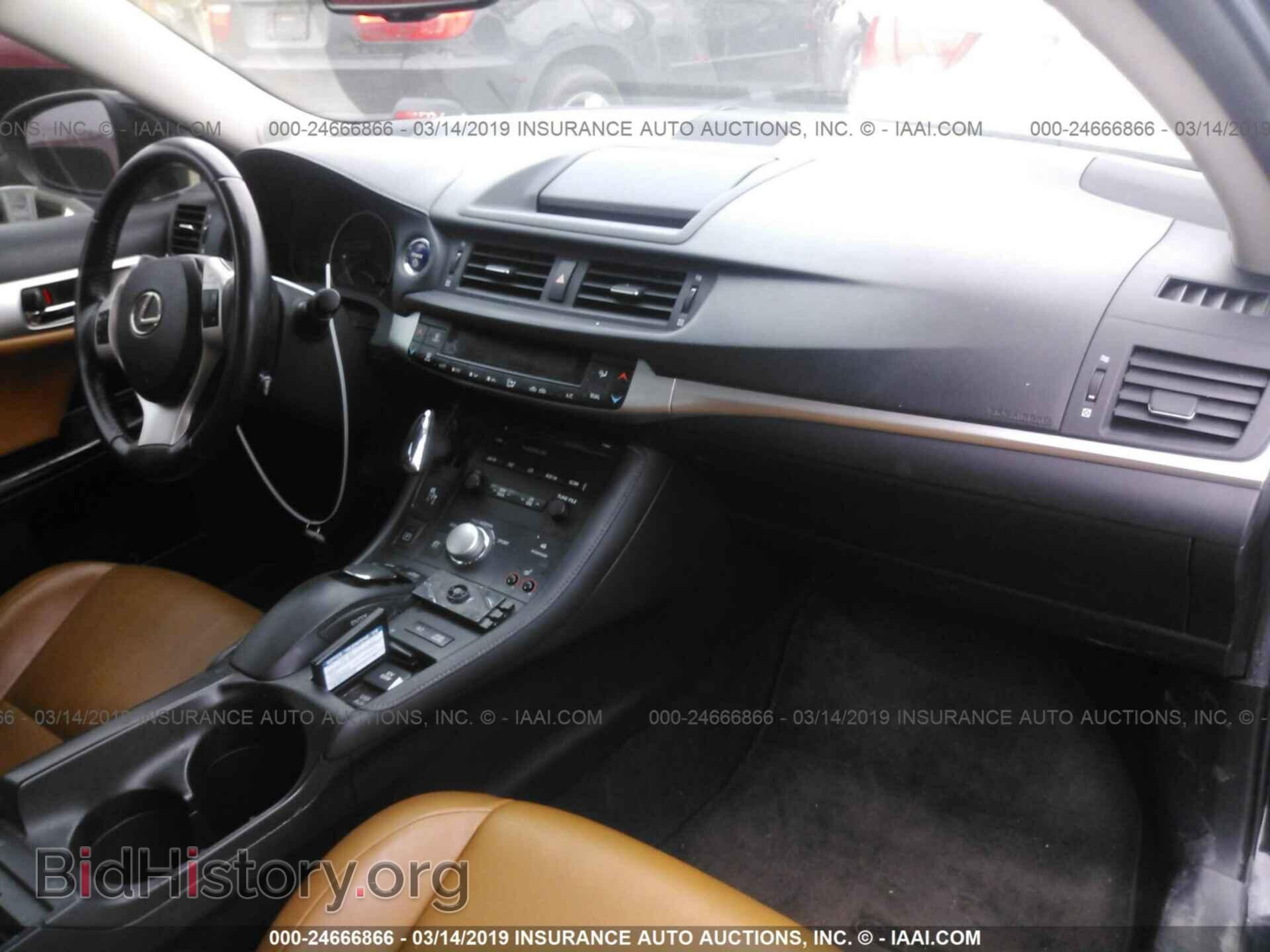 2011 LEXUS CT - VIN: JTHKD5BH4B2013918 - Фото 5