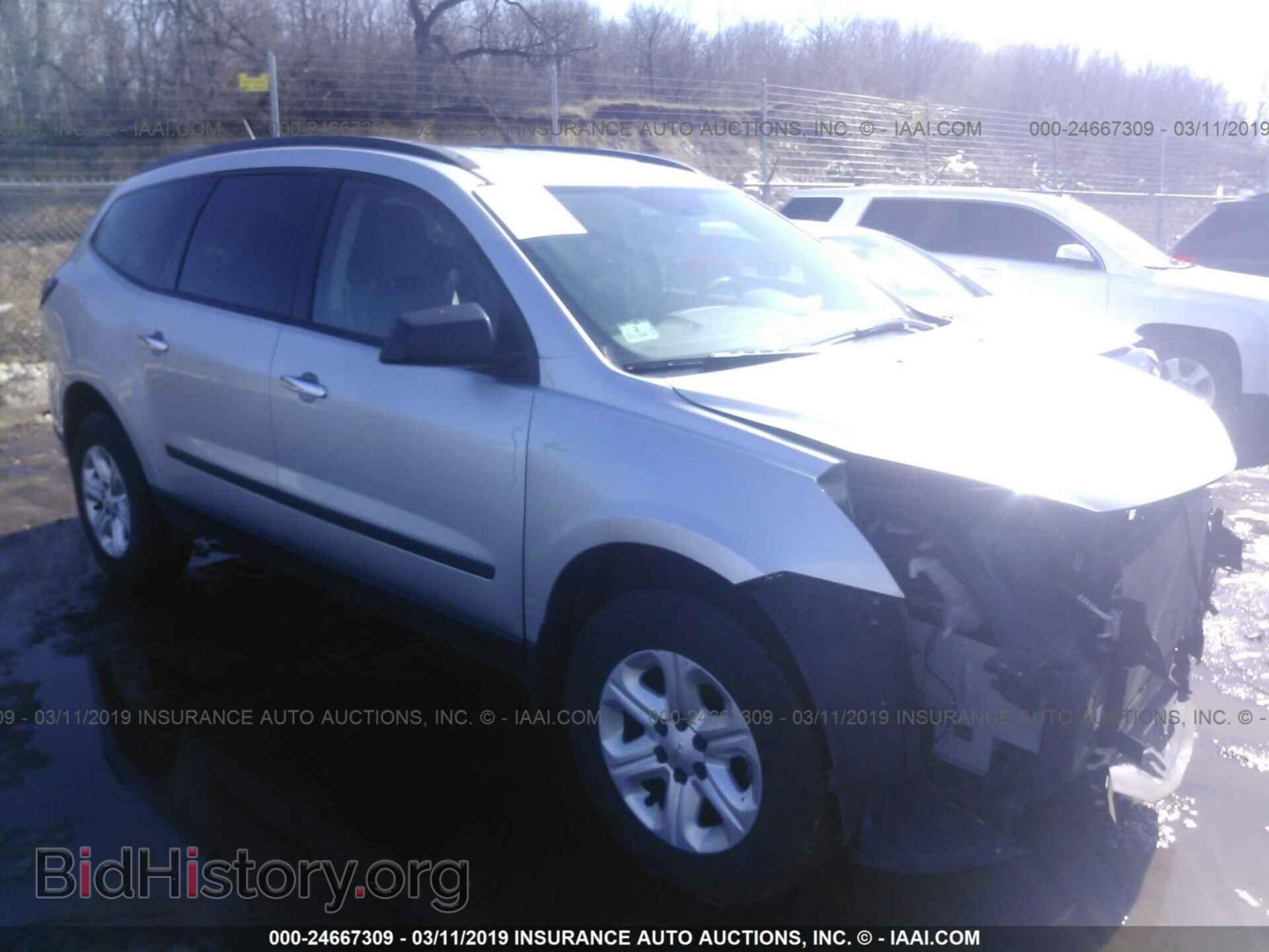 Photo 1GNKRFED2FJ194974 - CHEVROLET TRAVERSE 2015