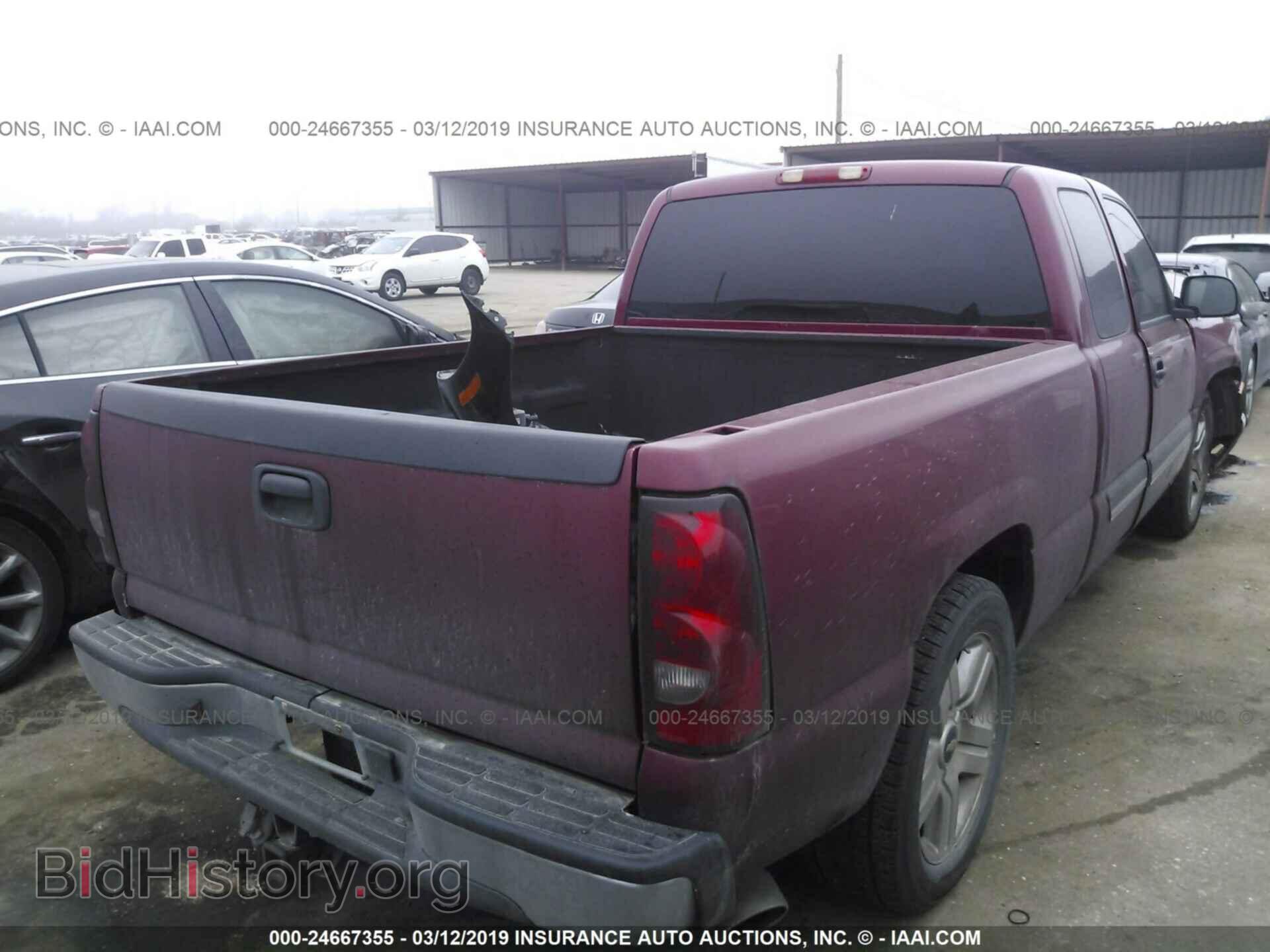 2005 CHEVROLET SILVERADO - VIN: 1GCEC19V15Z161378 - Фото 4