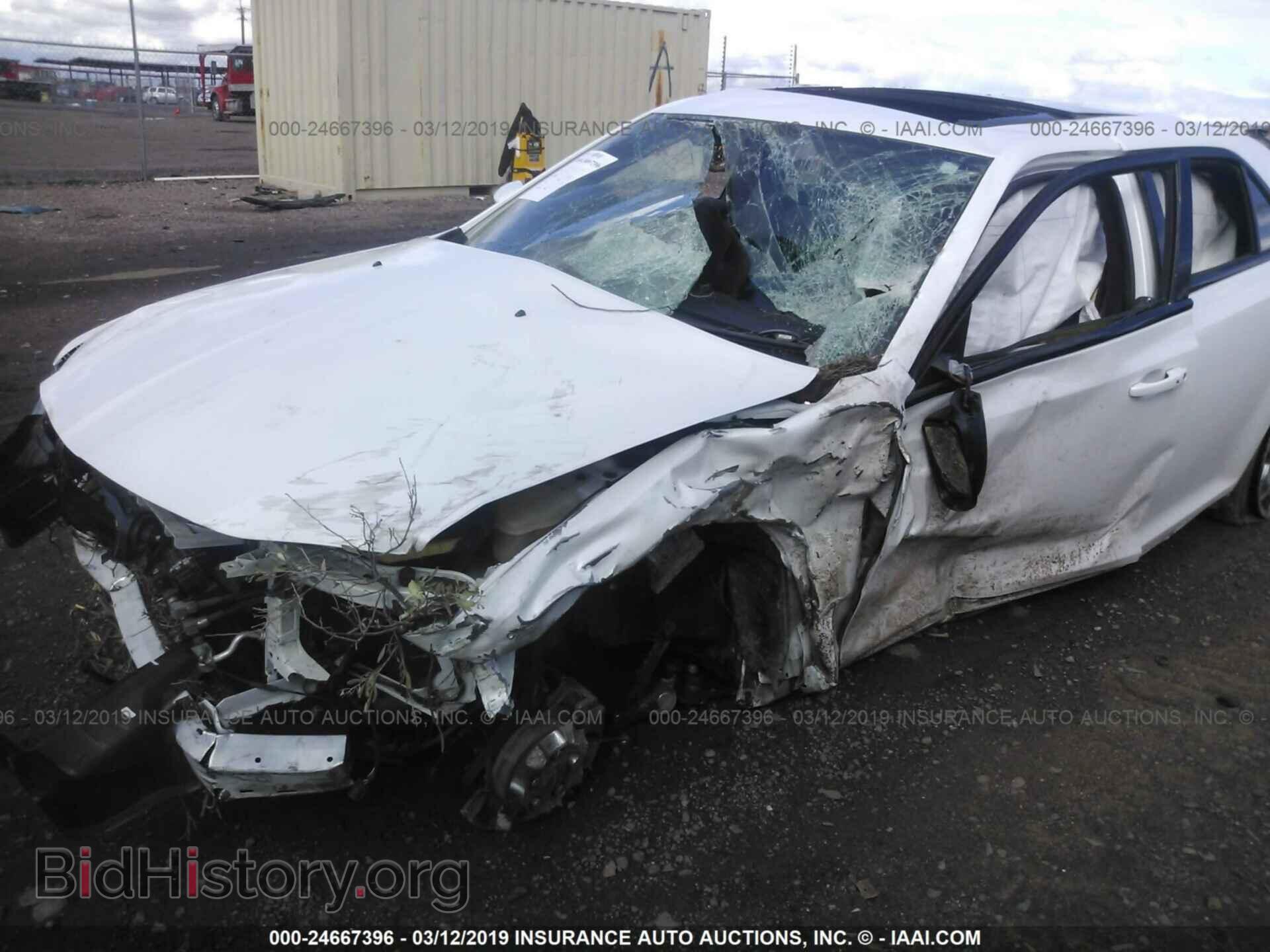 2016 CHRYSLER 300 - VIN: 2C3CCABG2GH175722 - Photo 6