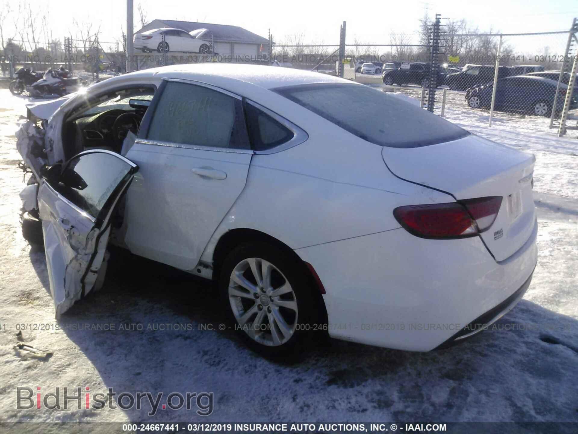 2016 CHRYSLER 200 - VIN: 1C3CCCAB3GN174538 - Photo 3