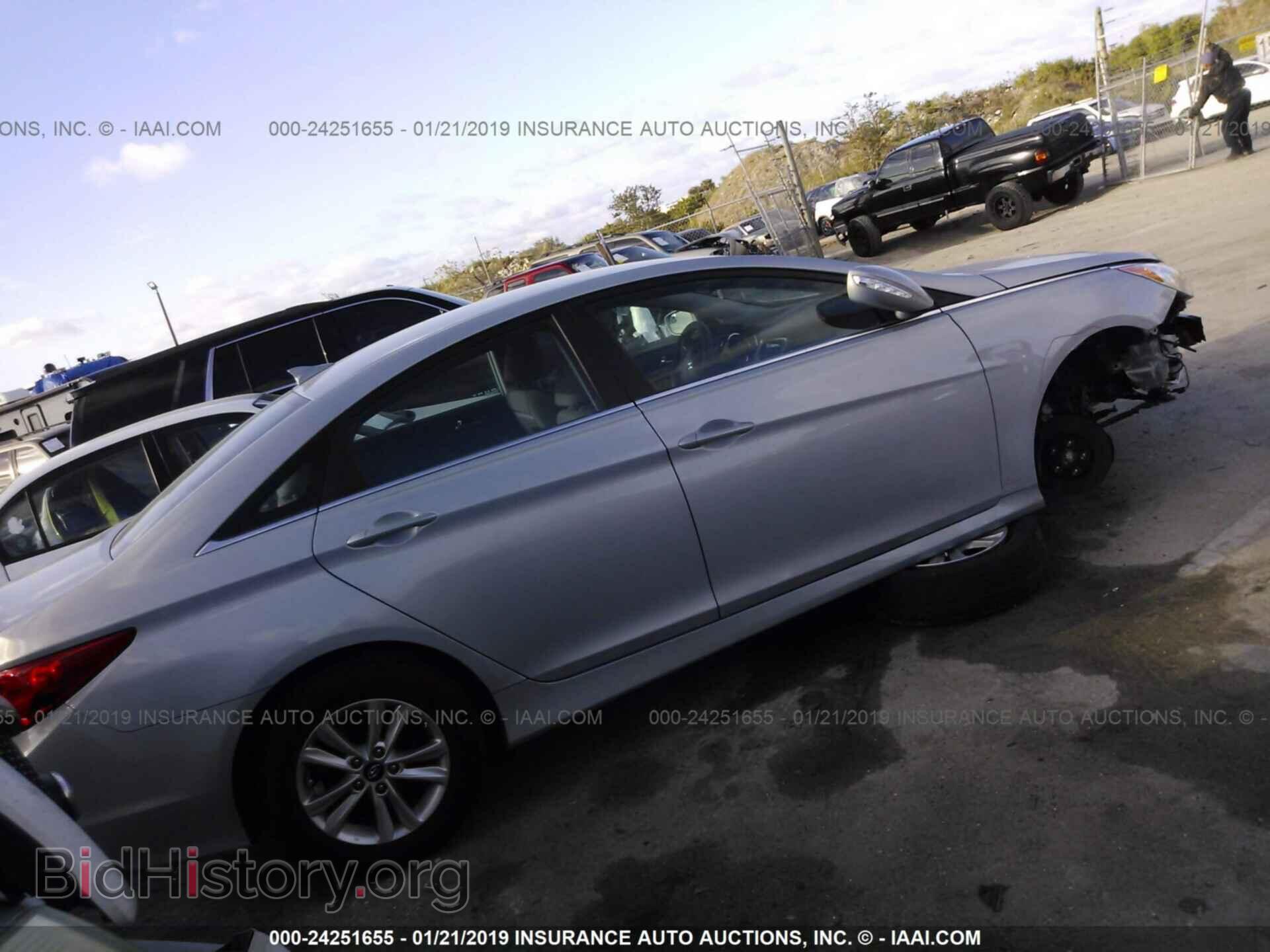 2014 HYUNDAI SONATA - VIN: 5NPEB4ACXEH859607 - Фото 4