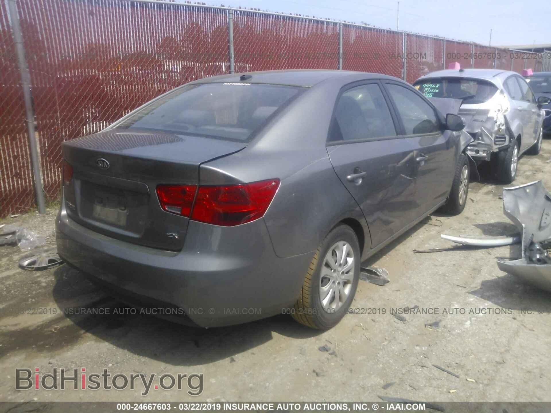 2012 KIA FORTE - VIN: KNAFU4A25C5562437 - Фото 4
