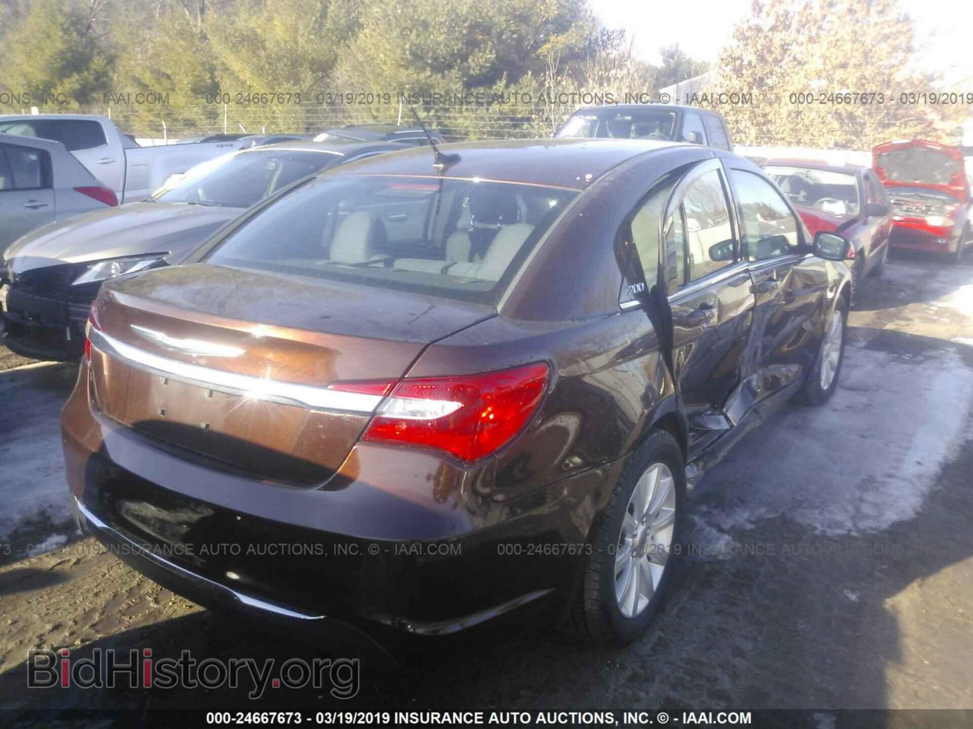 2013 CHRYSLER 200 - VIN: 1C3CCBBB9DN543441 - Photo 4