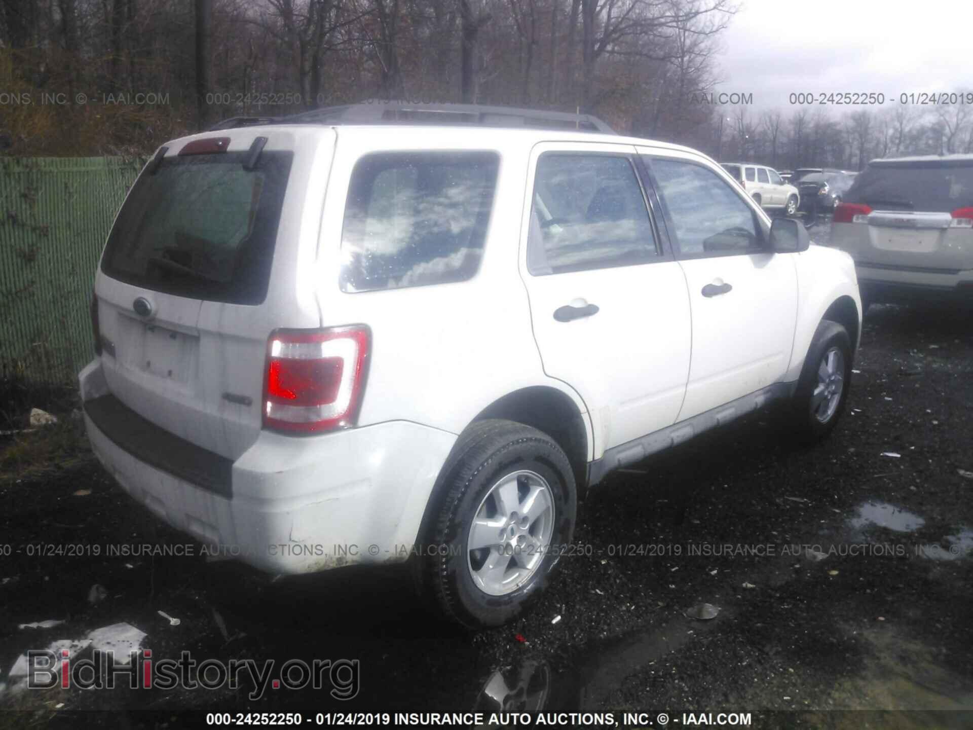 2009 FORD ESCAPE - VIN: 1FMCU92779KB01209 - Фото 4
