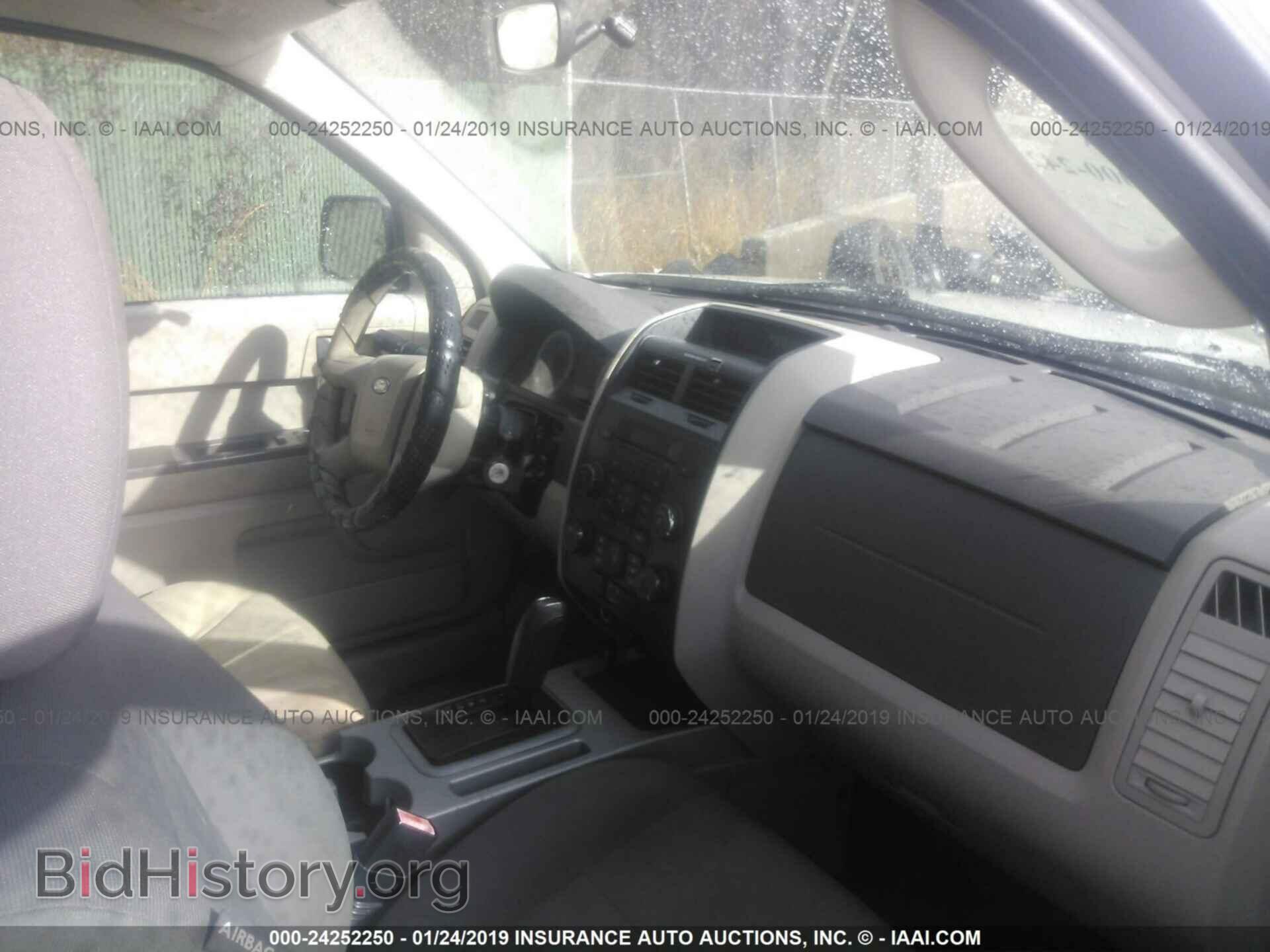 2009 FORD ESCAPE - VIN: 1FMCU92779KB01209 - Фото 5