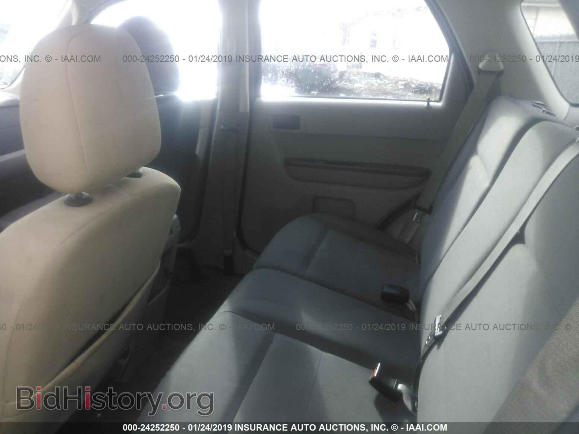 2009 FORD ESCAPE - VIN: 1FMCU92779KB01209 - Фото 8