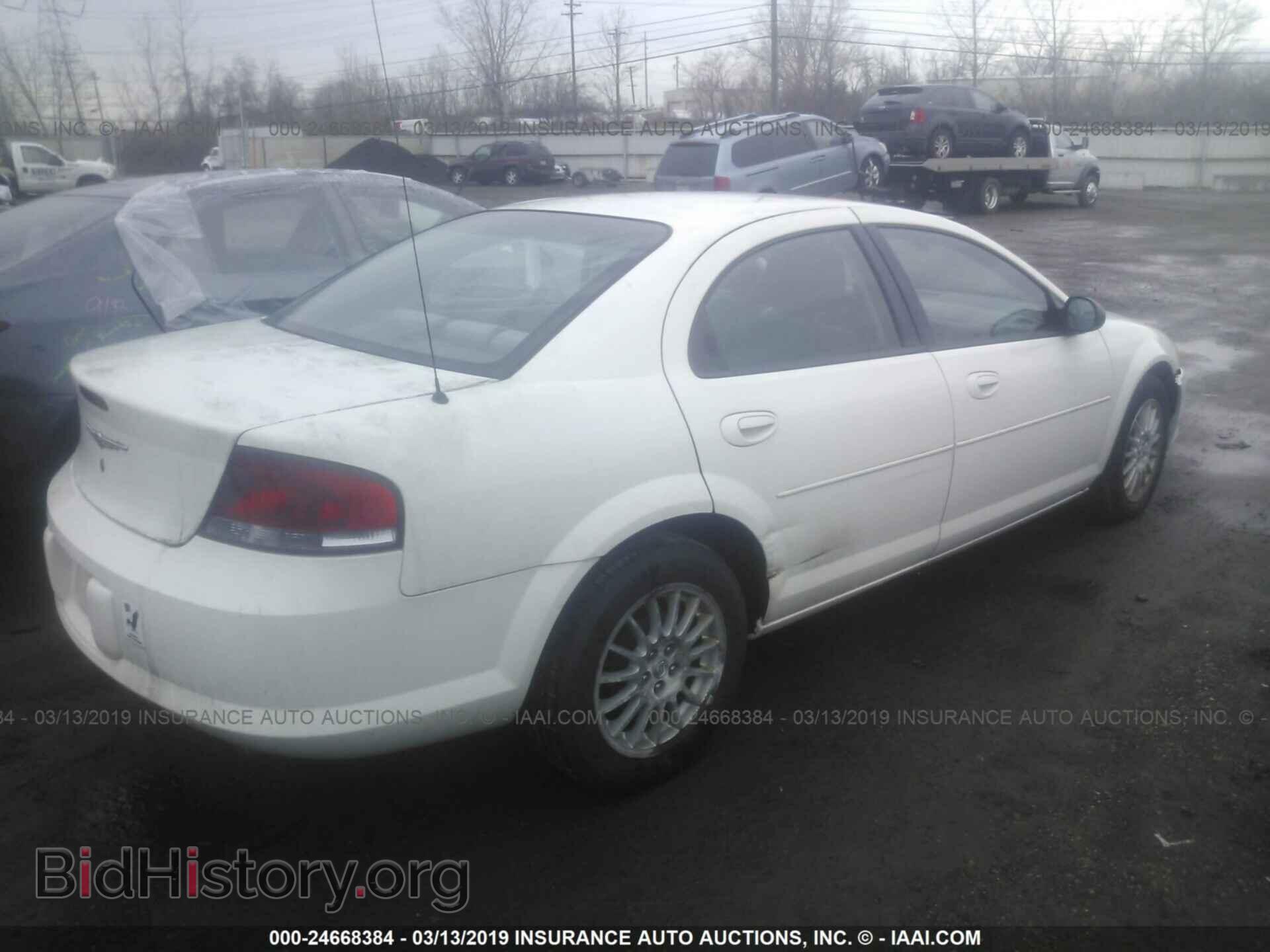 2006 CHRYSLER SEBRING - VIN: 1C3EL46X76N198892 - Фото 4