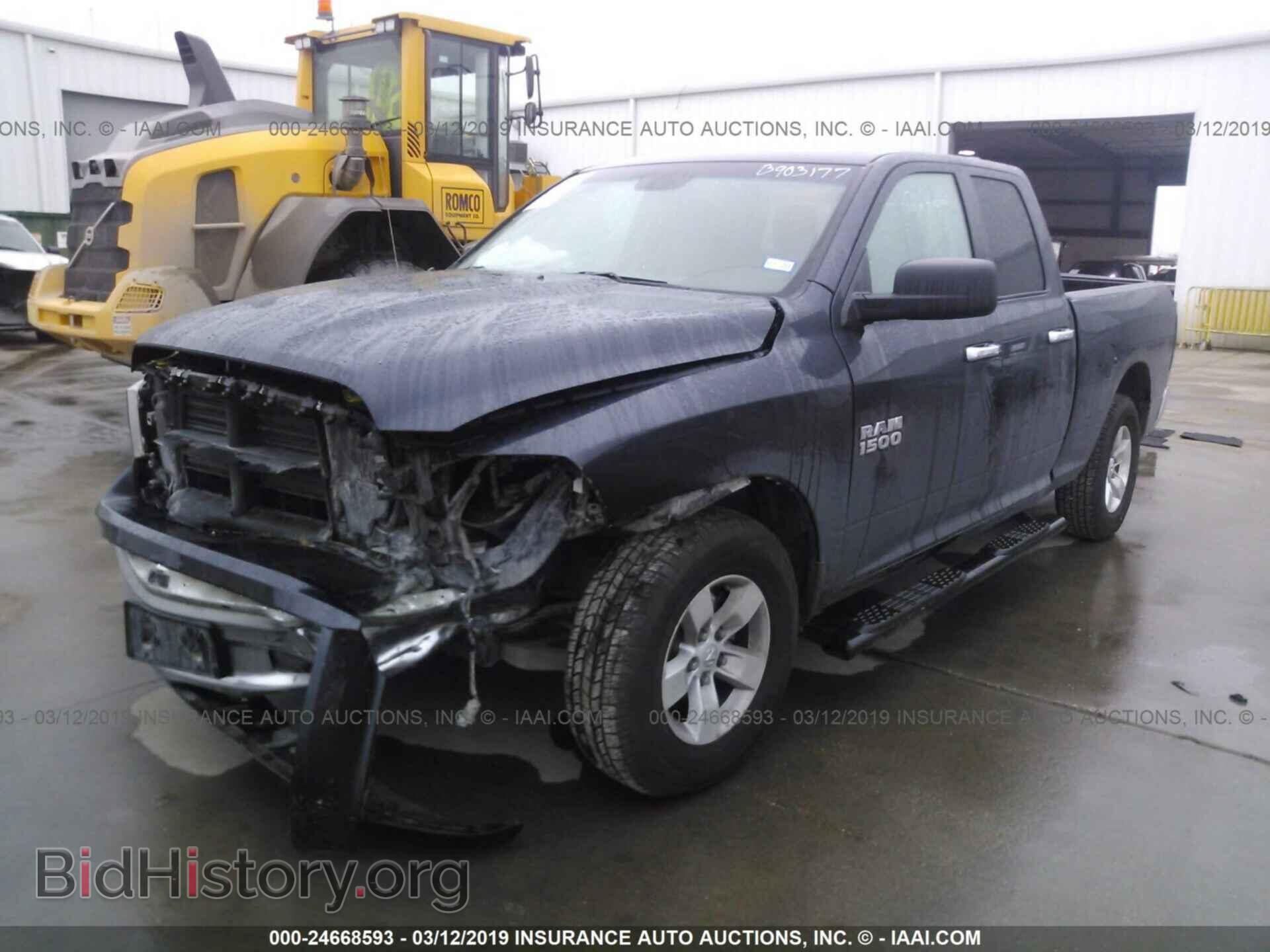 2017 RAM 1500 - VIN: 1C6RR6GG2HS804178 - Фото 2