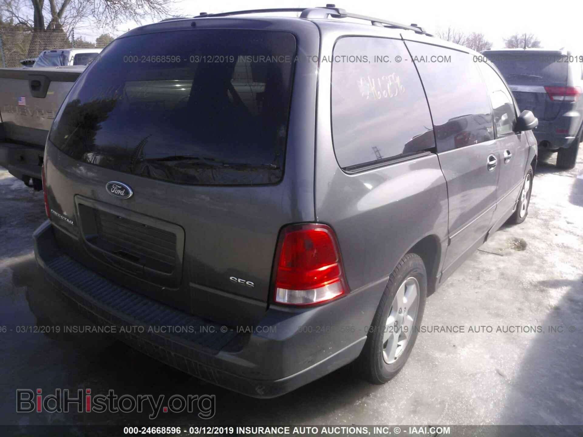 2005 FORD FREESTAR - VIN: 2FMZA57655BA24209 - Фото 4