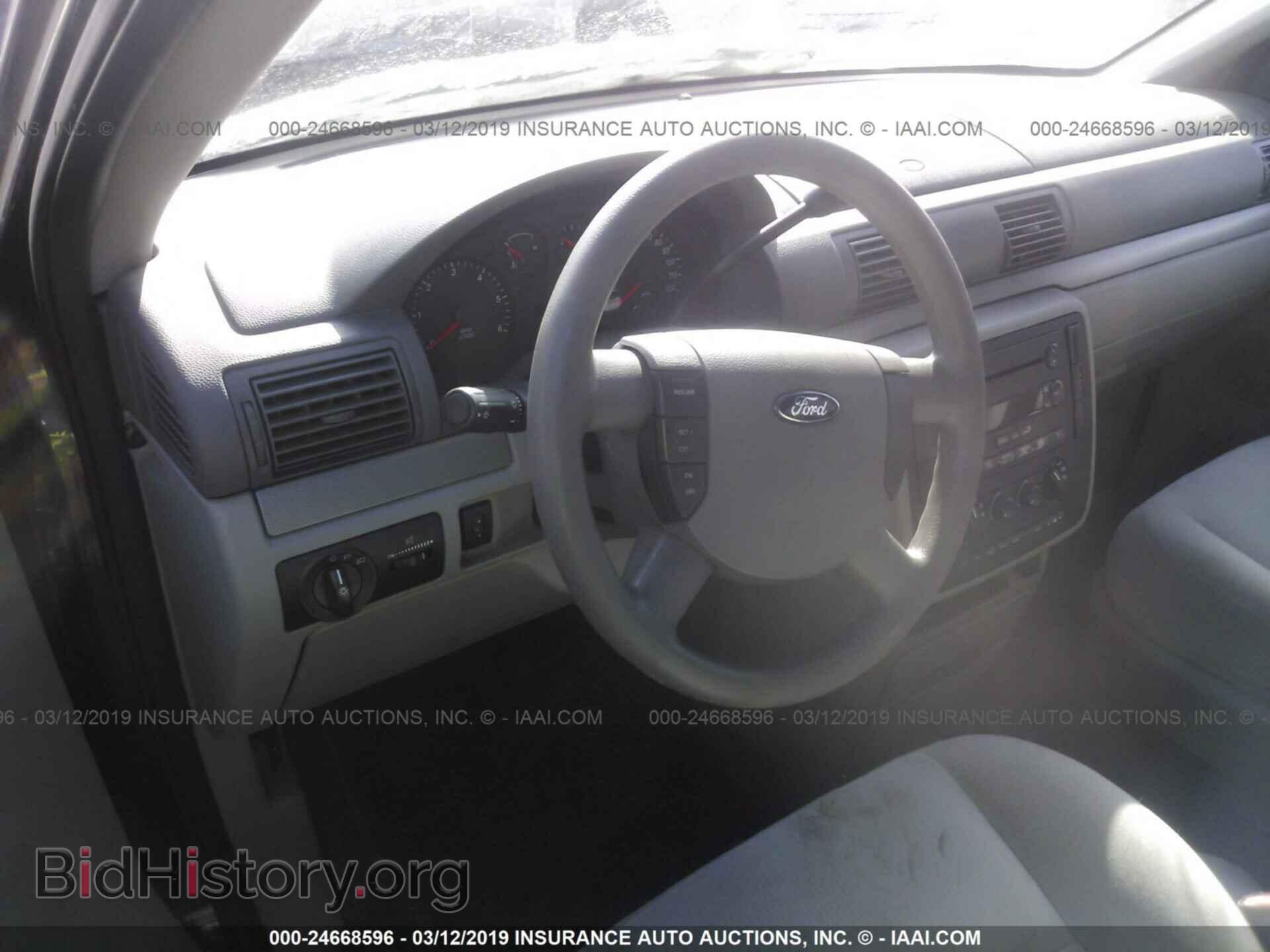 2005 FORD FREESTAR - VIN: 2FMZA57655BA24209 - Фото 5