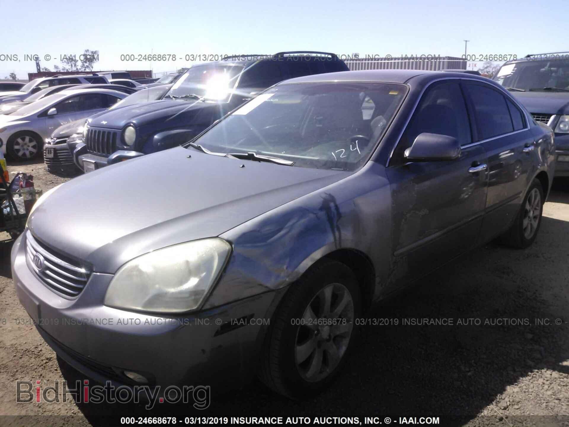 2006 KIA OPTIMA - VIN: KNAGE123665020355 - Фото 2