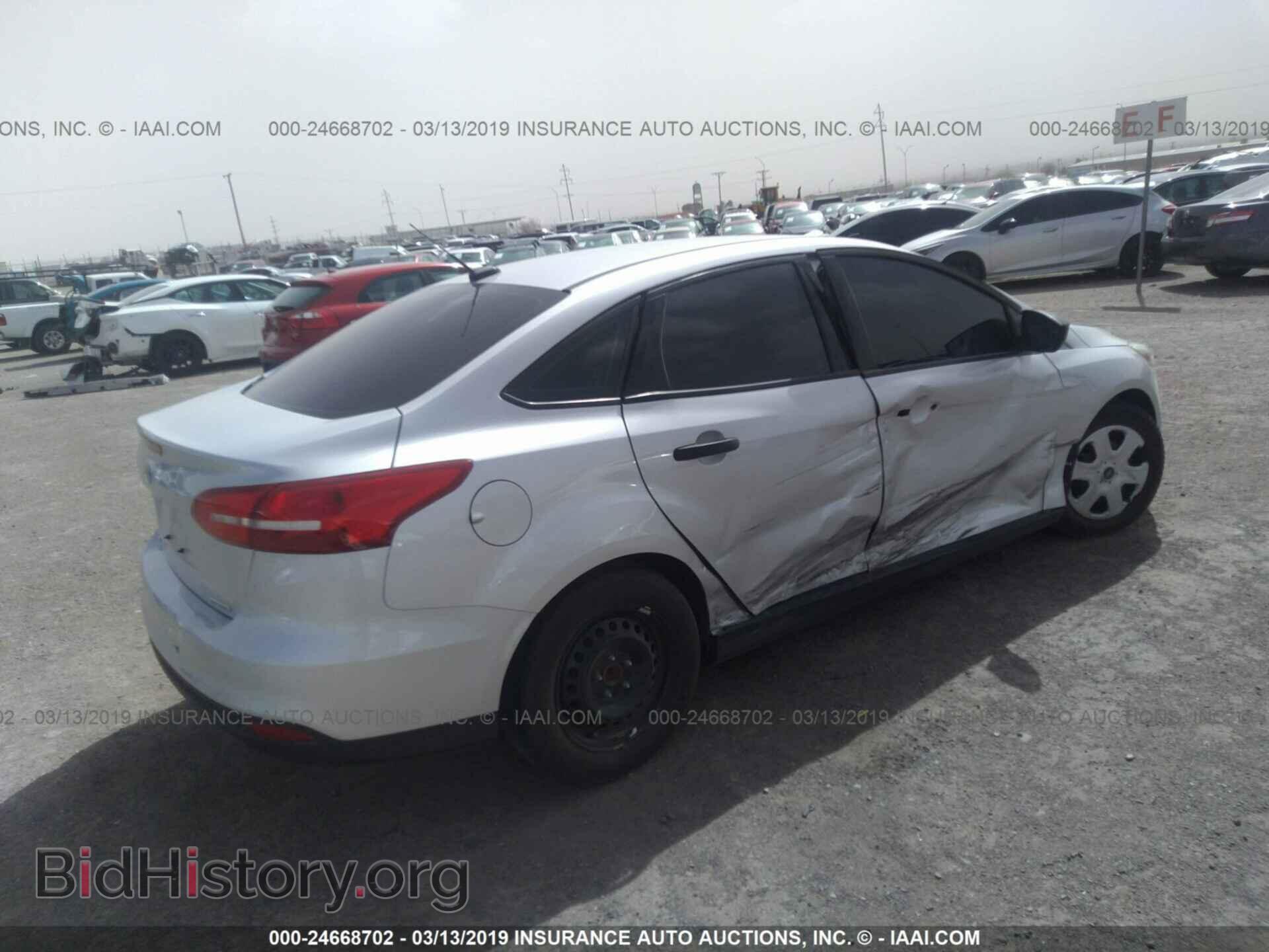 2016 FORD FOCUS - VIN: 1FADP3E23GL344185 - Photo 4