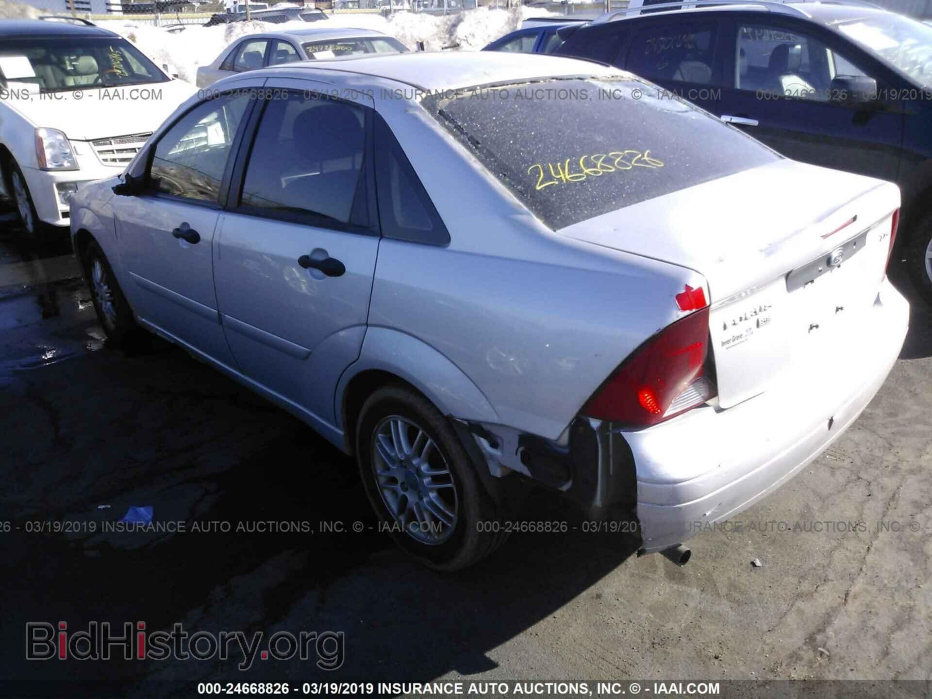 2006 FORD FOCUS - VIN: 1FAFP34N26W159935 - Фото 3