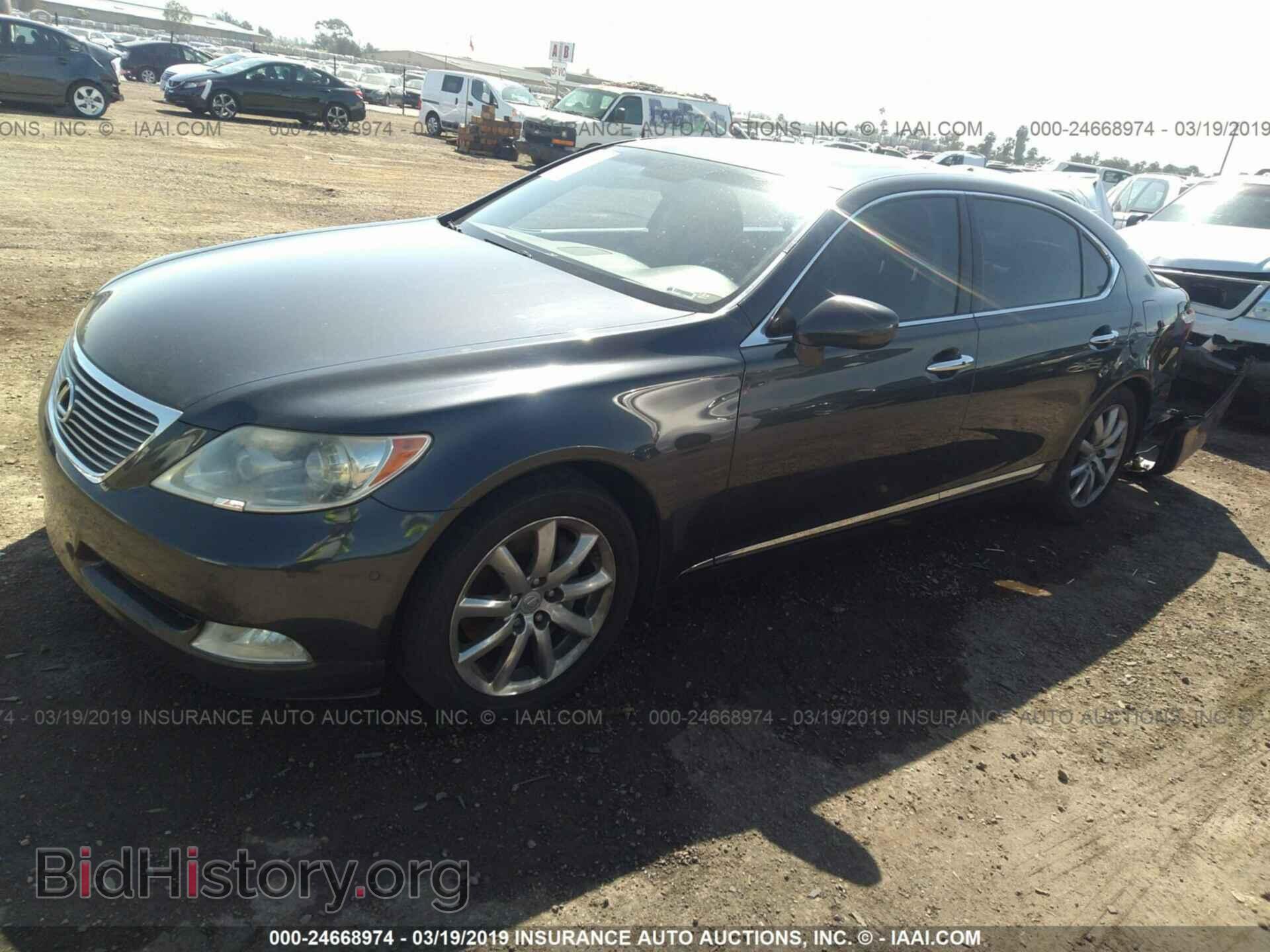 2007 LEXUS LS - VIN: JTHGL46F275004104 - Фото 2