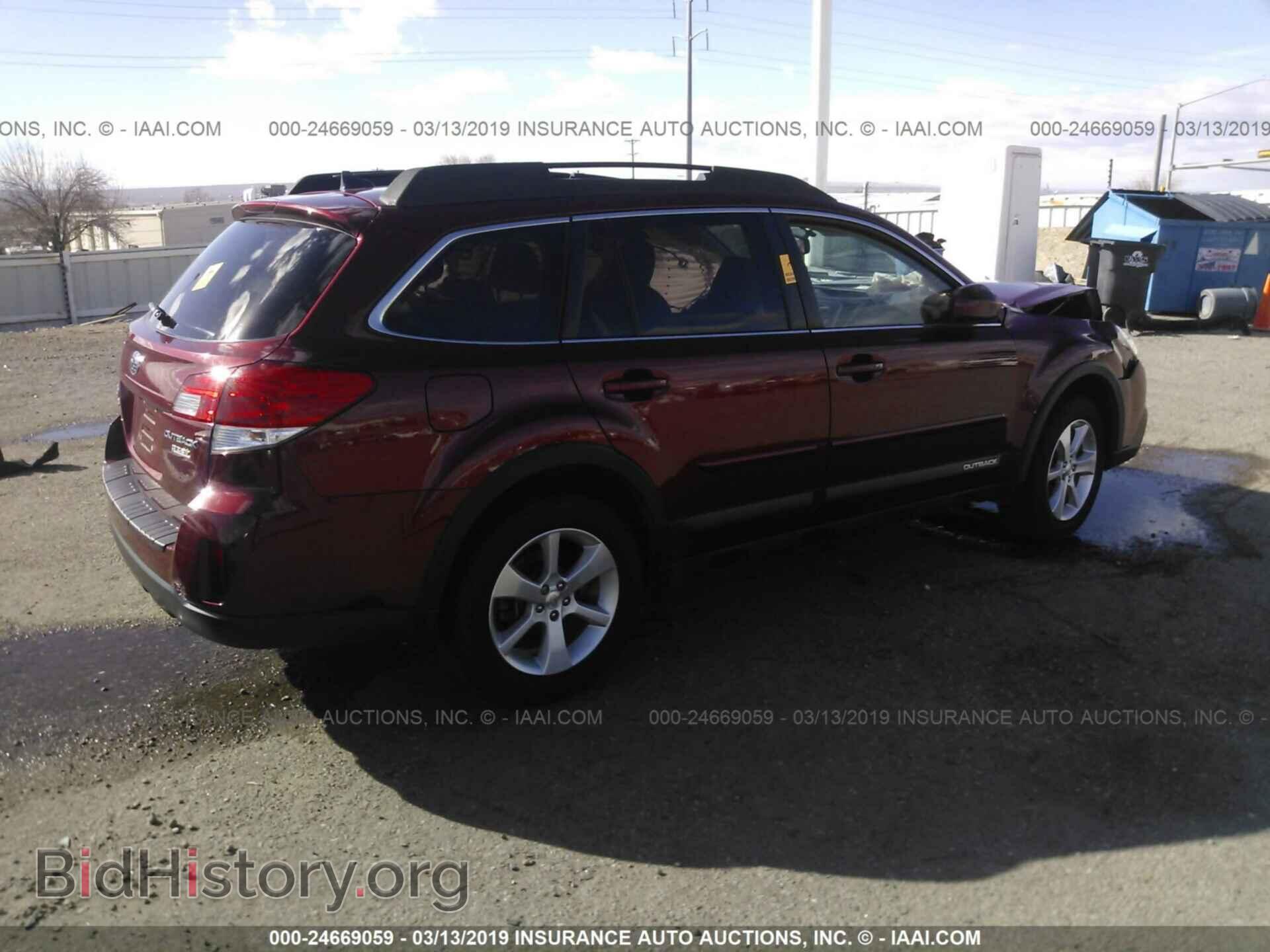 2014 SUBARU OUTBACK - VIN: 4S4BRCLC8E3228965 - Photo 4